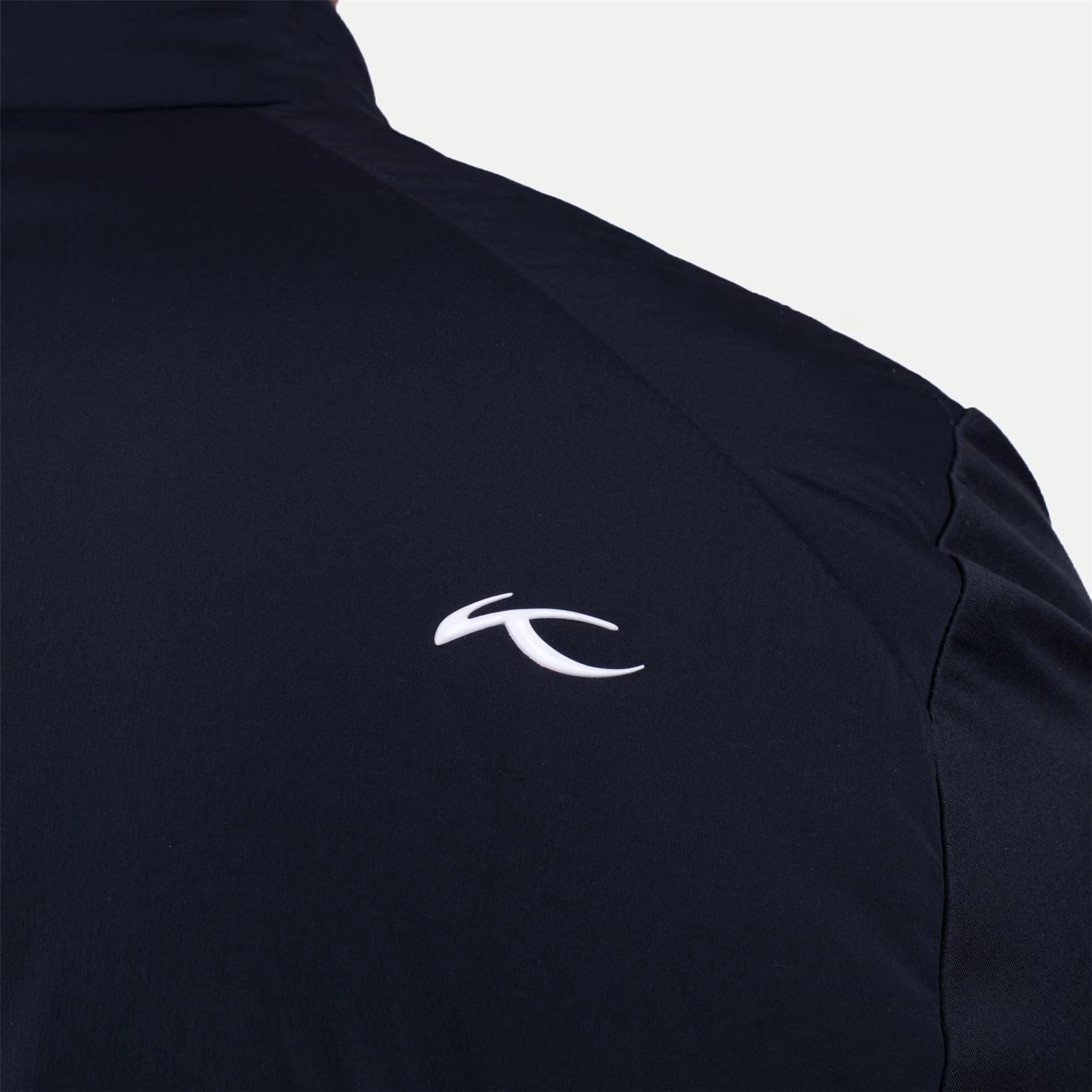 Illustrate Reach Hybrid Jacket Black