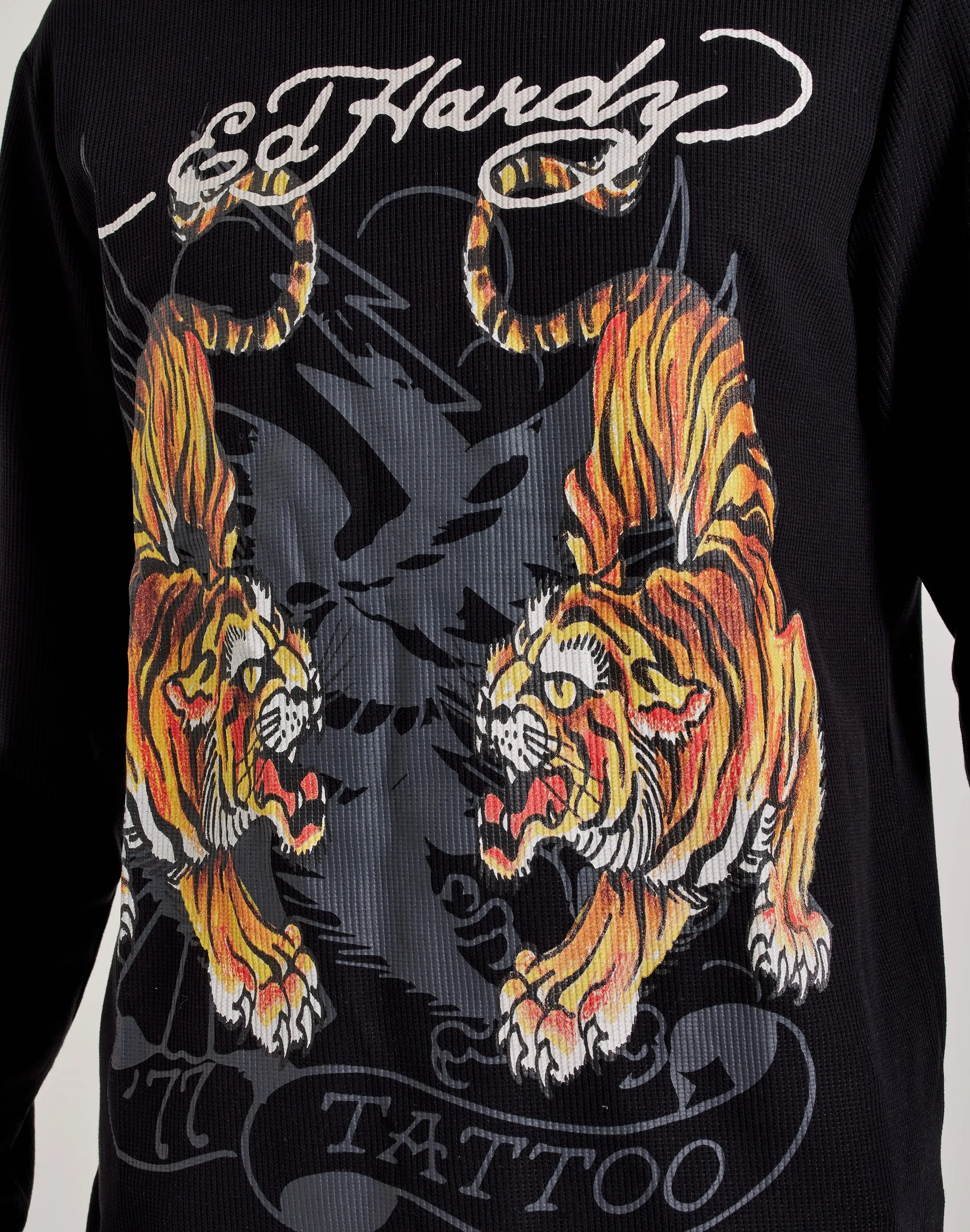 Ed Hardy  Tiger Thermal TaglessDesign