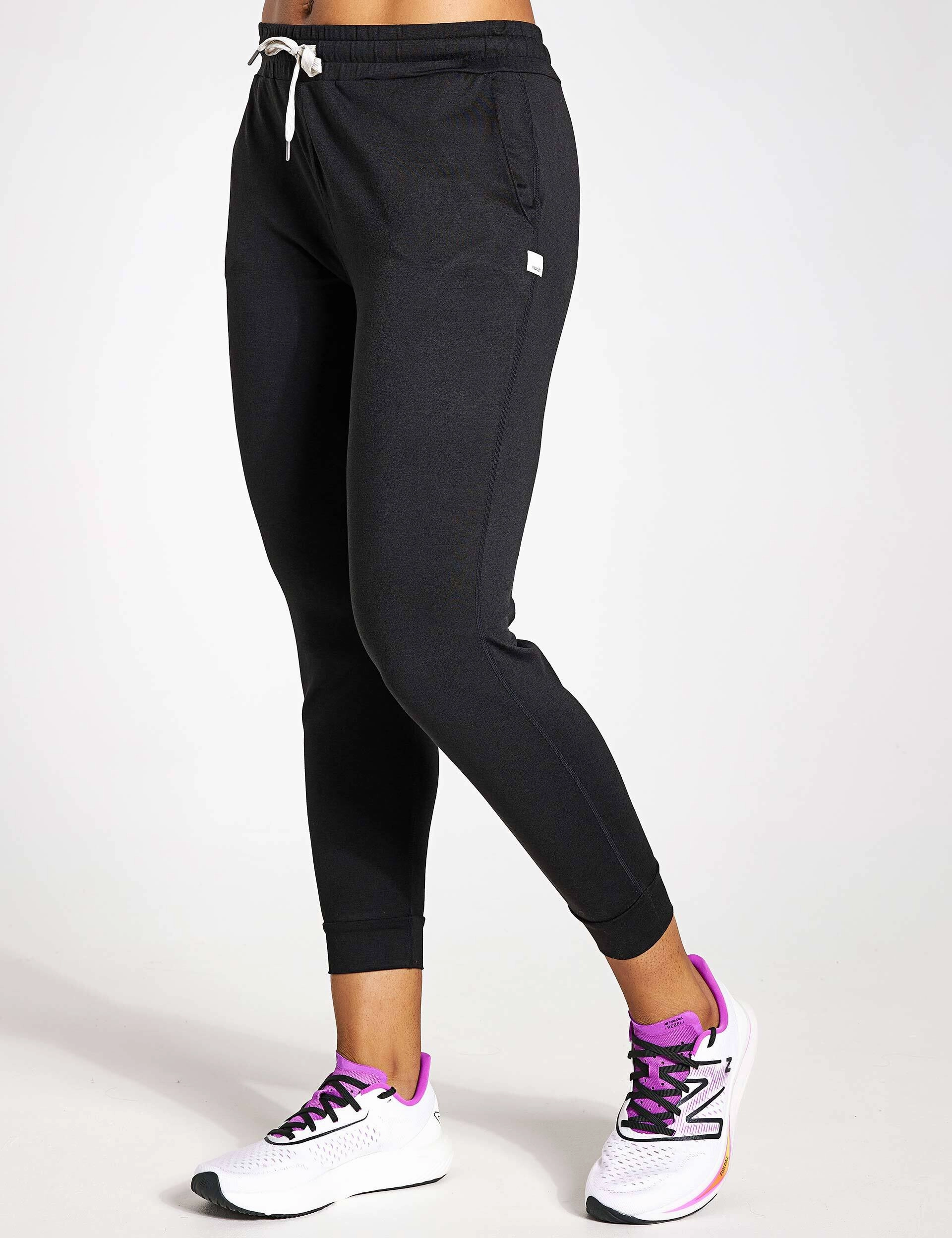 Anti Sag Fabric Blend Performance Jogger - Black Heather
