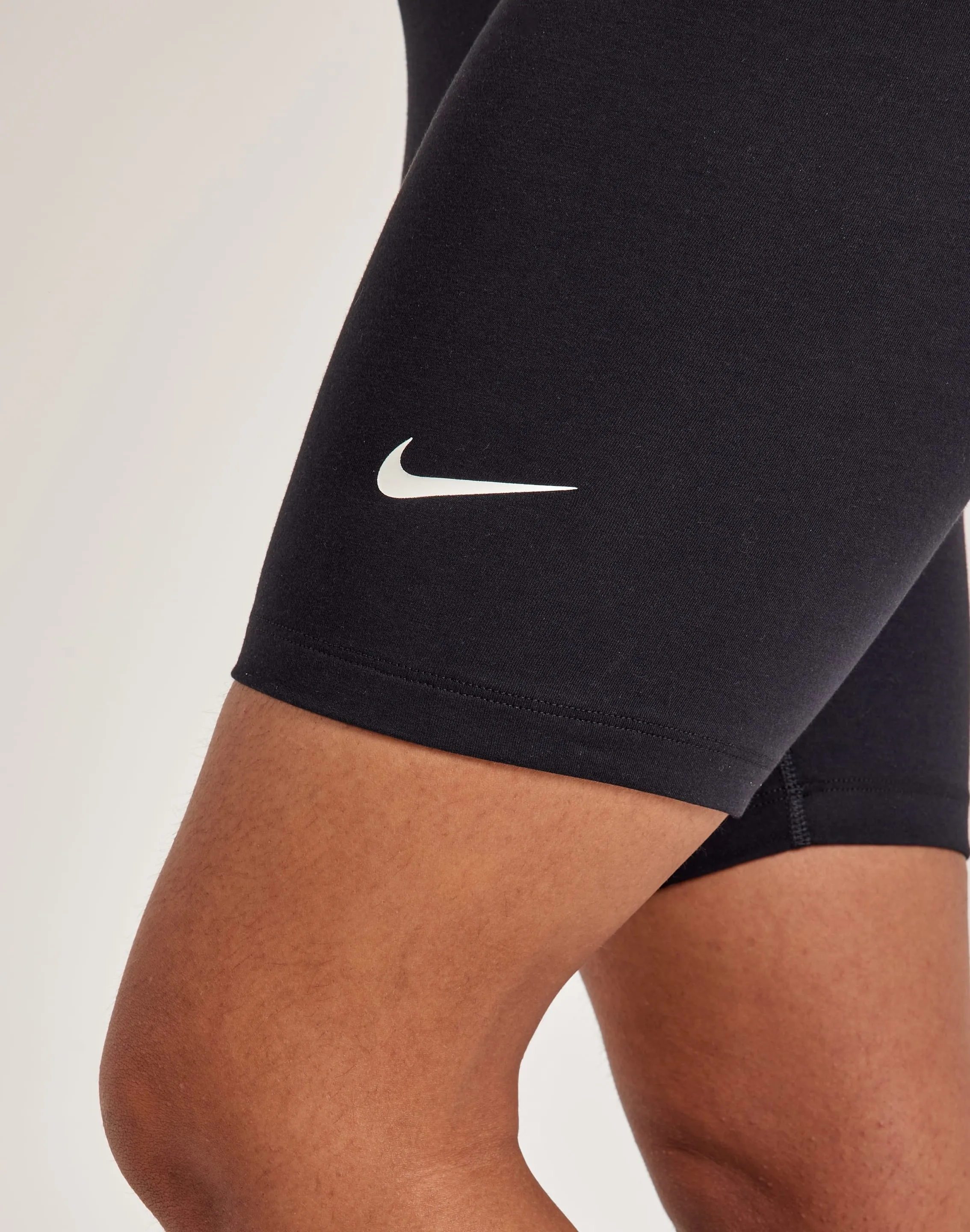 Boho Free FlexibleWaistband Nike Classic High-Waisted Biker Shorts