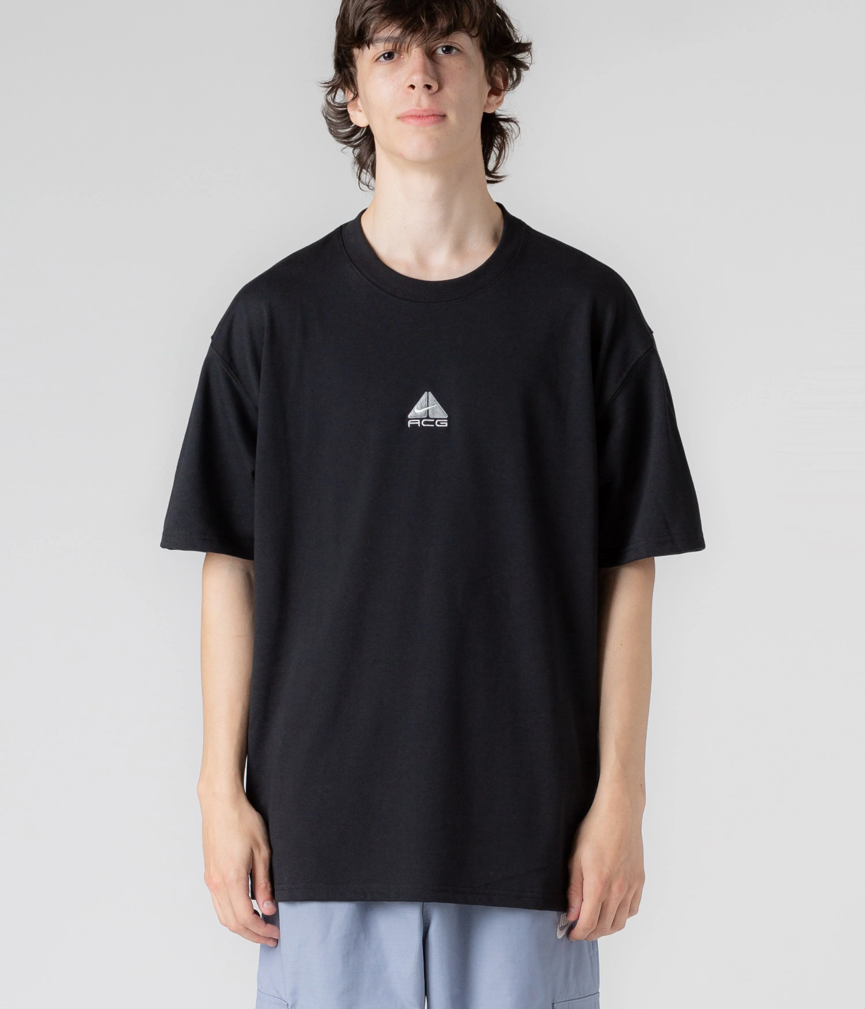 Nike ACG Lungs T-Shirt - Black / Light Smoke Grey / Summit White shooting venue camping event
