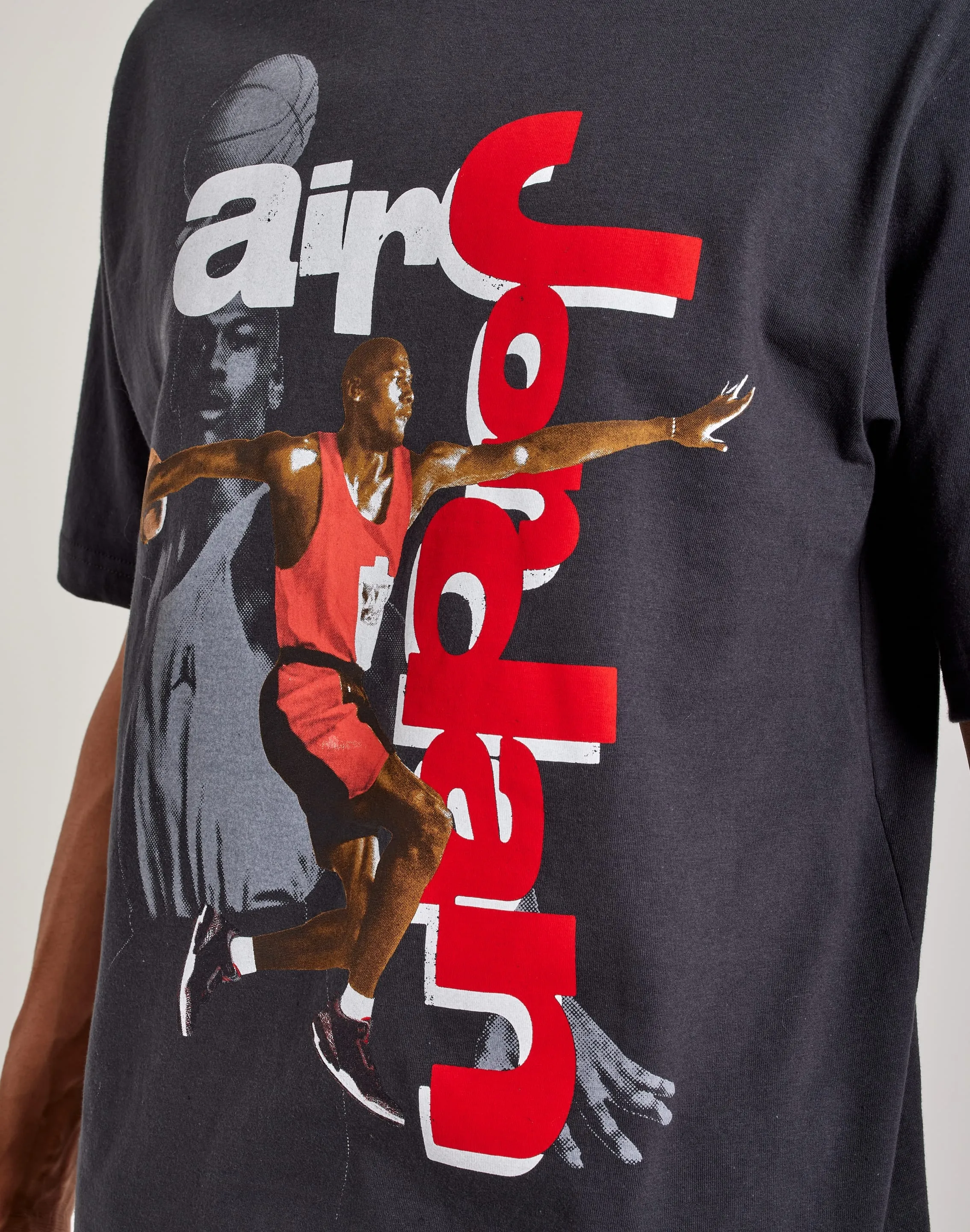 UVProtective Coating Jordan 1985 Statement Tee