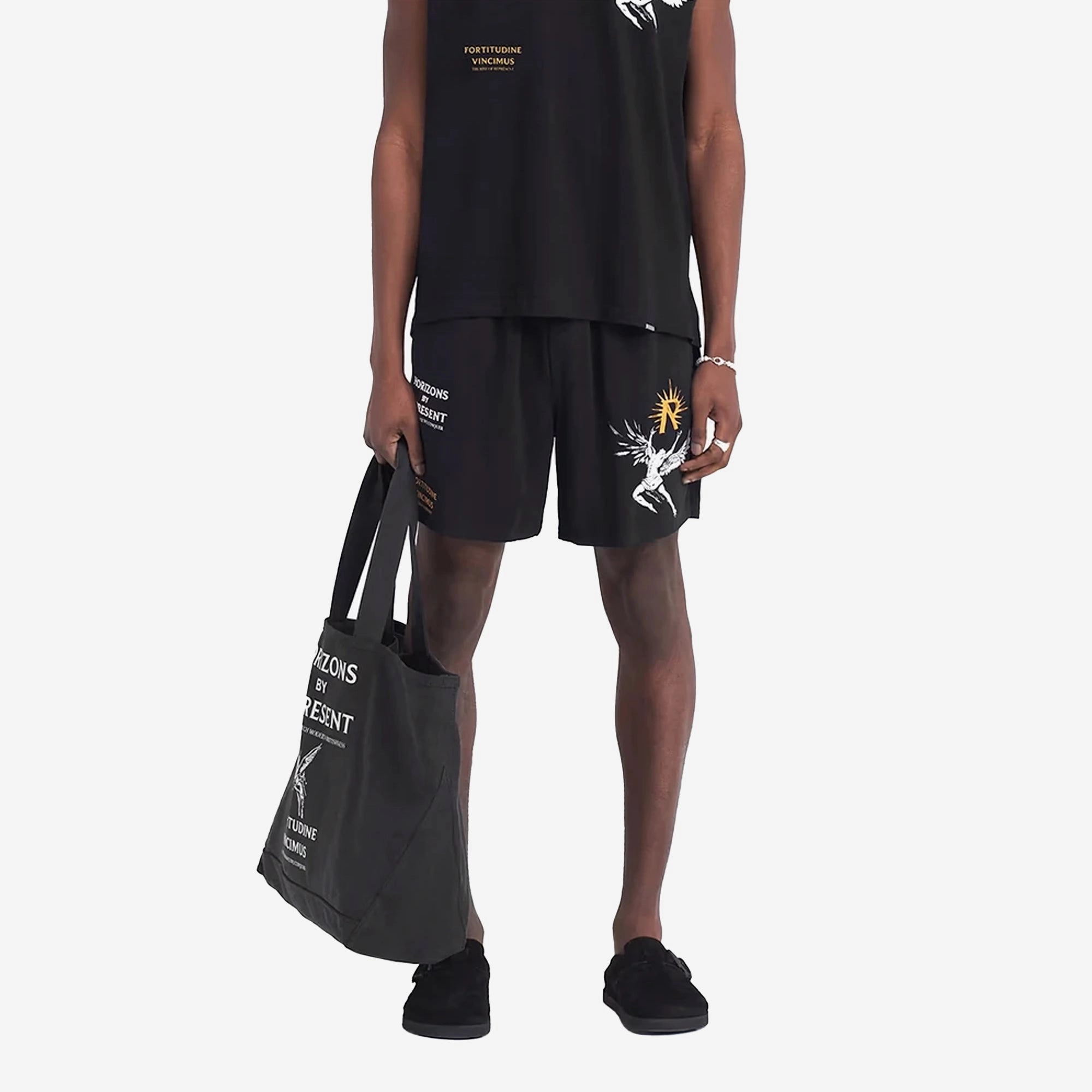 Morning Walk Quick Core Represent | ICARUS SHORT { BLACK