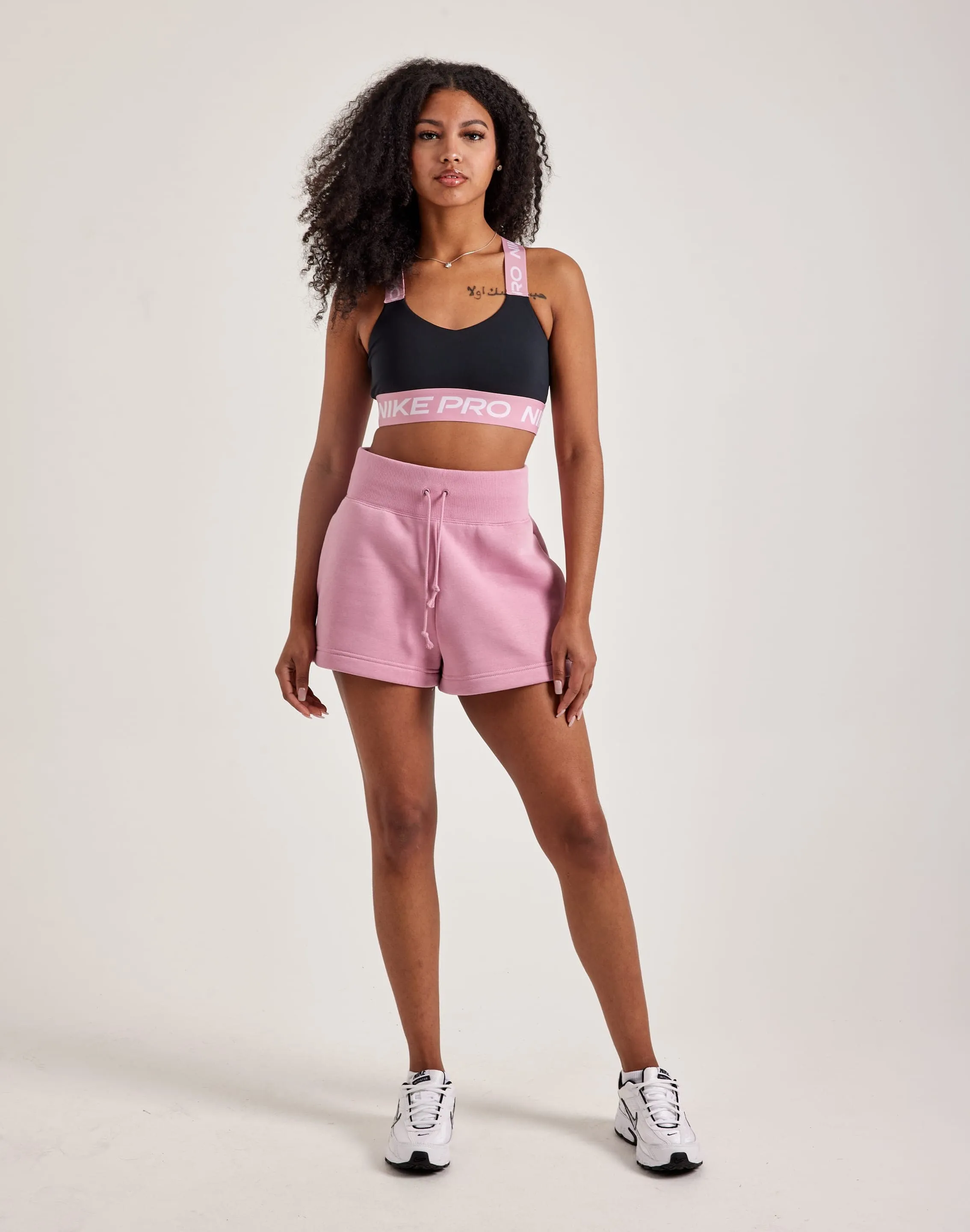 Metal Core EcoDyeProcess Nike Phoenix Fleece High-Waisted Shorts