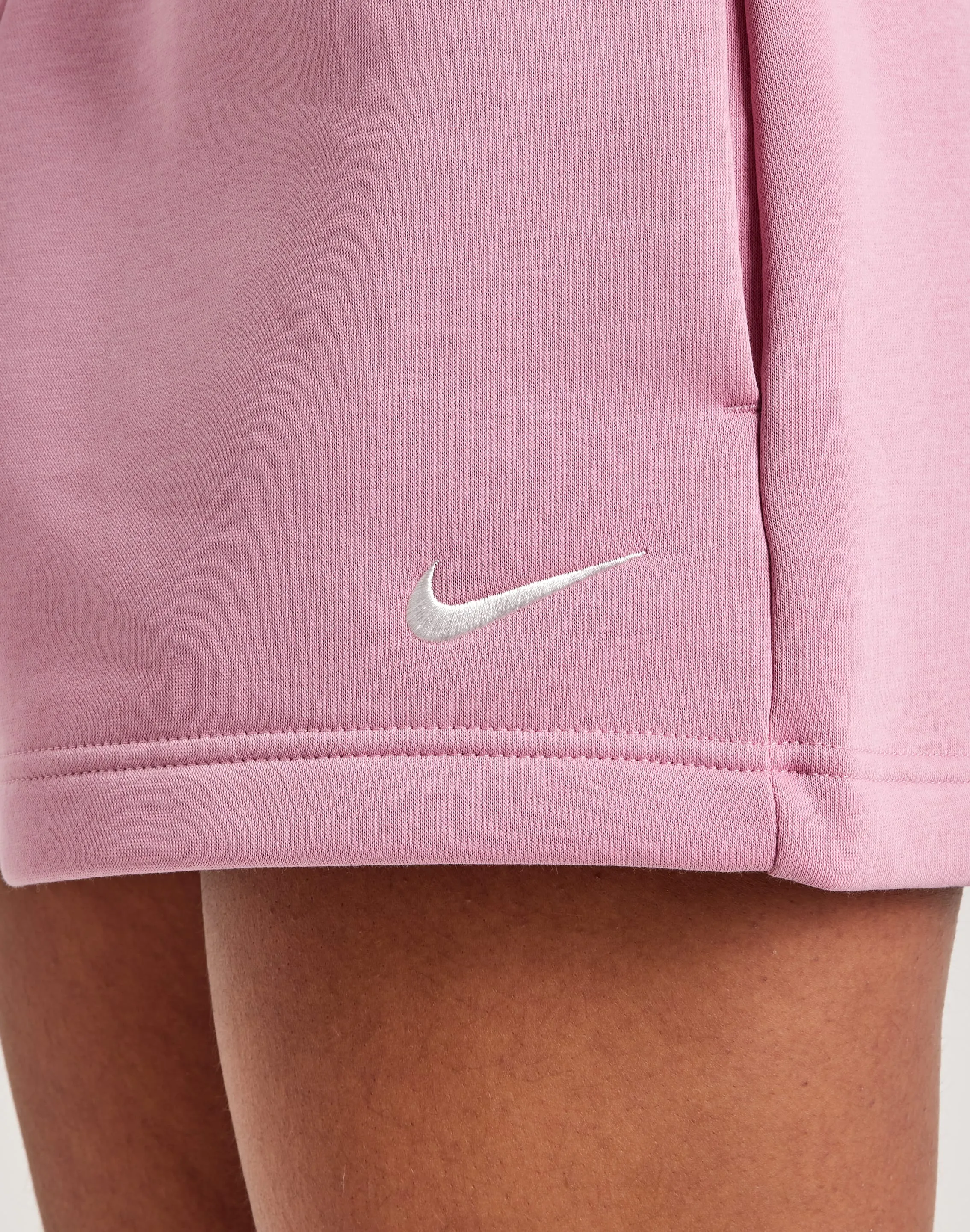 Nike Phoenix Fleece High-Waisted Shorts Garden Ease MoistureWickingTechnology