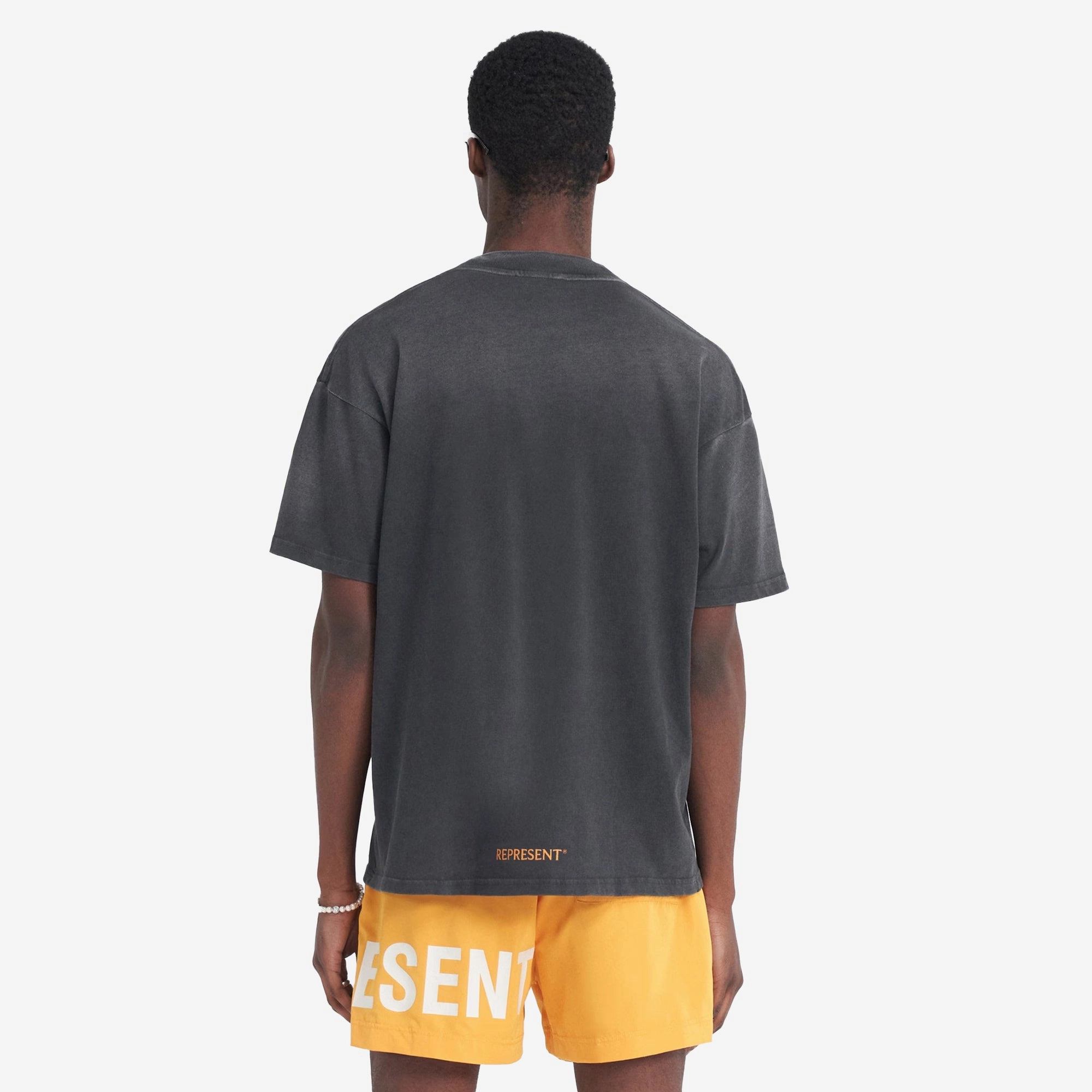 REPRESENT | HIGHER TRUTH T-SHIRT { AGED BLACK BuiltIn Grip