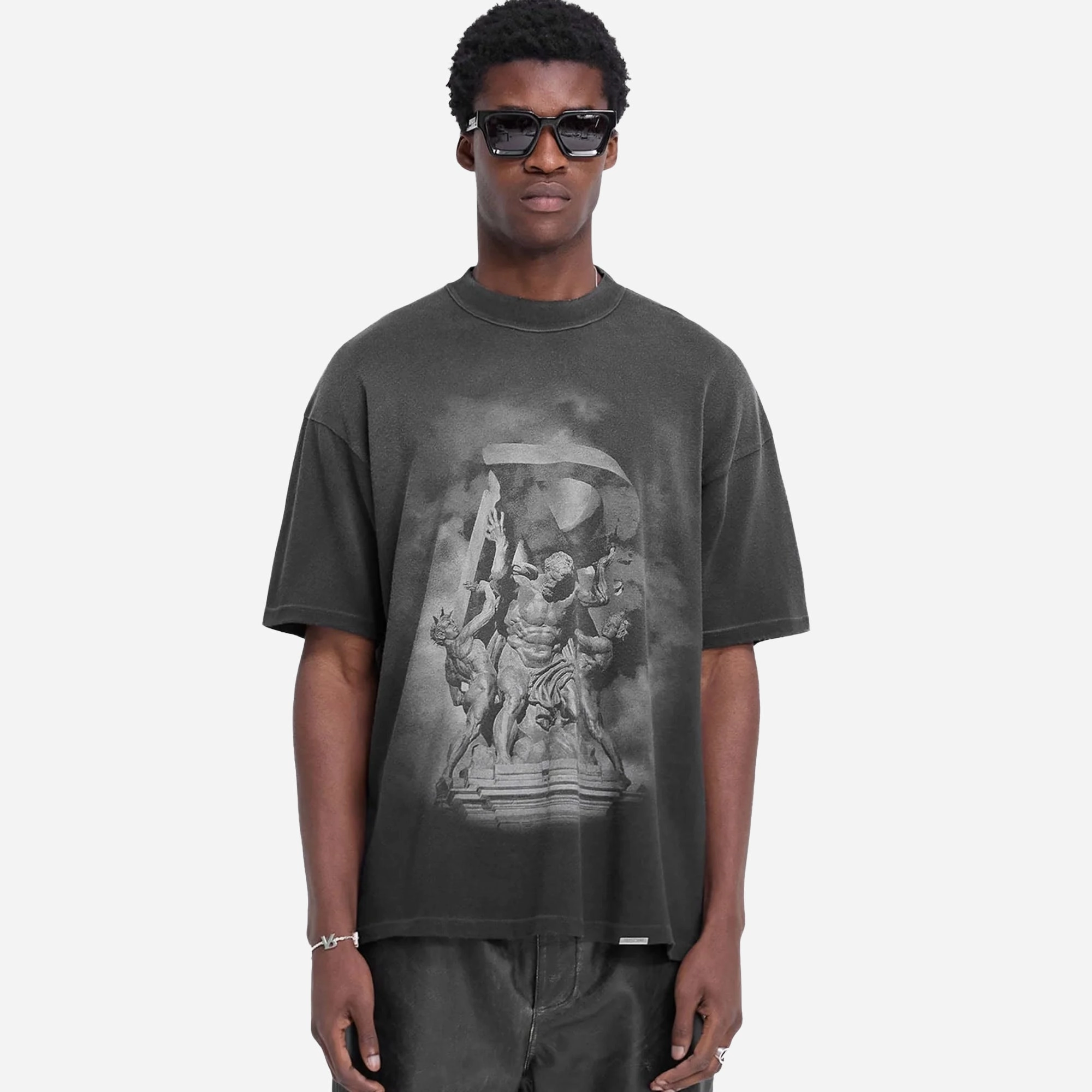 AntiSnagFabric REPRESENT | ATLAS T-SHIRT { STAINED BLACK