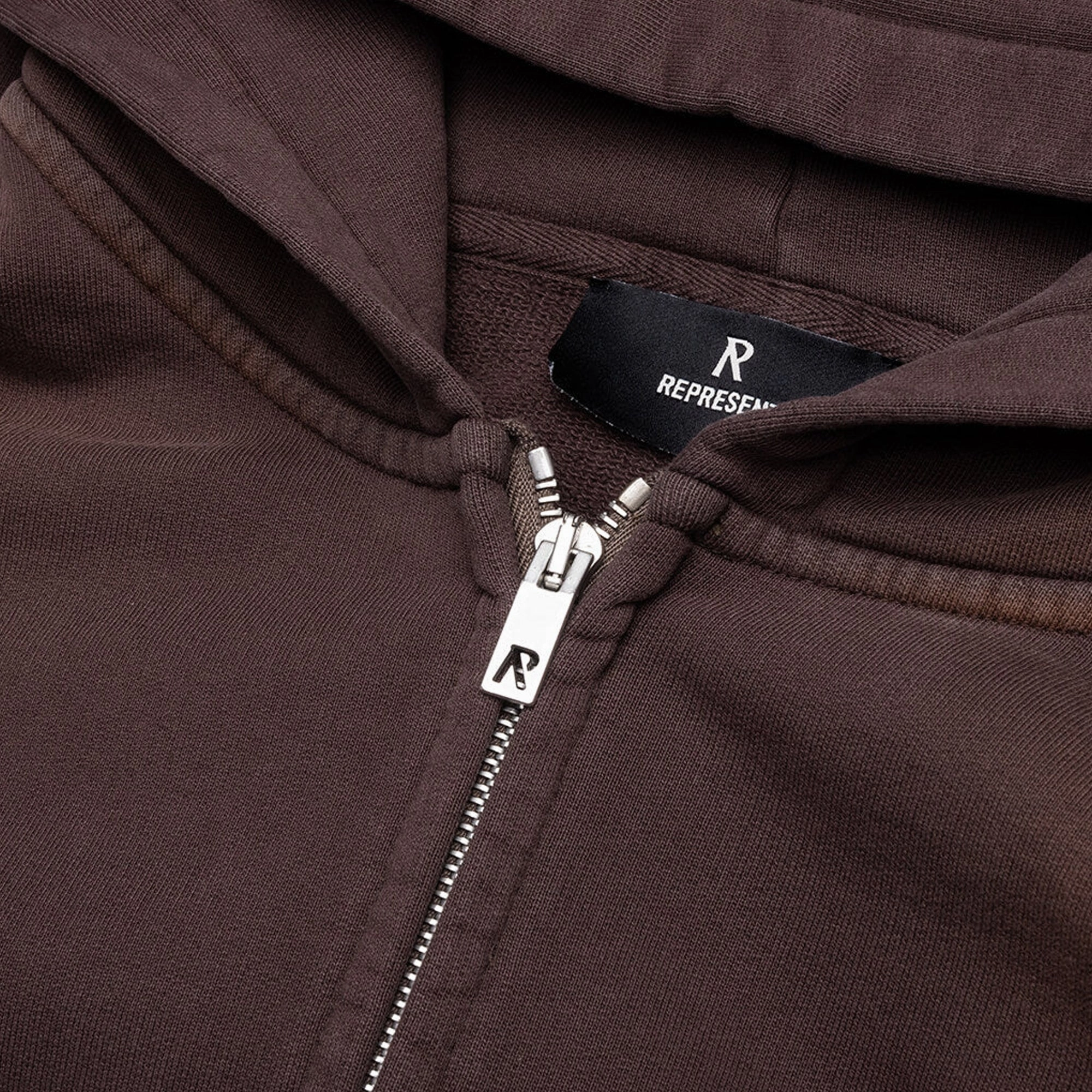 Sharp Cut Utility Mode Represent | MASKING TAPE INITIAL ZIP HOODIE { CEDAR