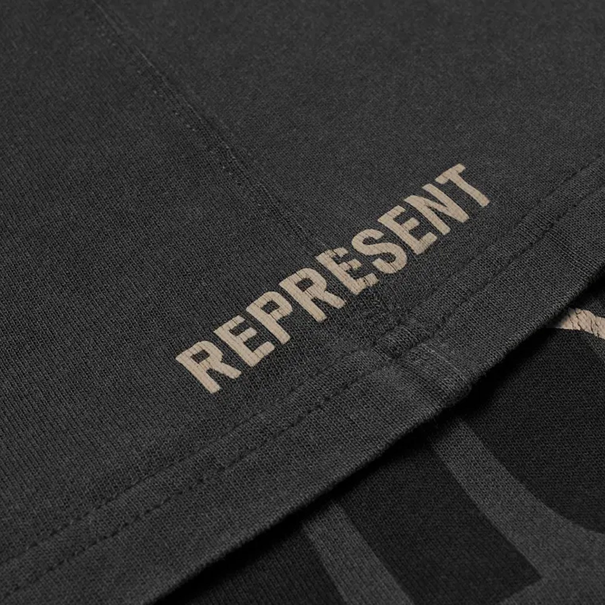 Represent | SPIRITS MASCOT T-SHIRT  { AGED BLACK MachineWashable Fabric