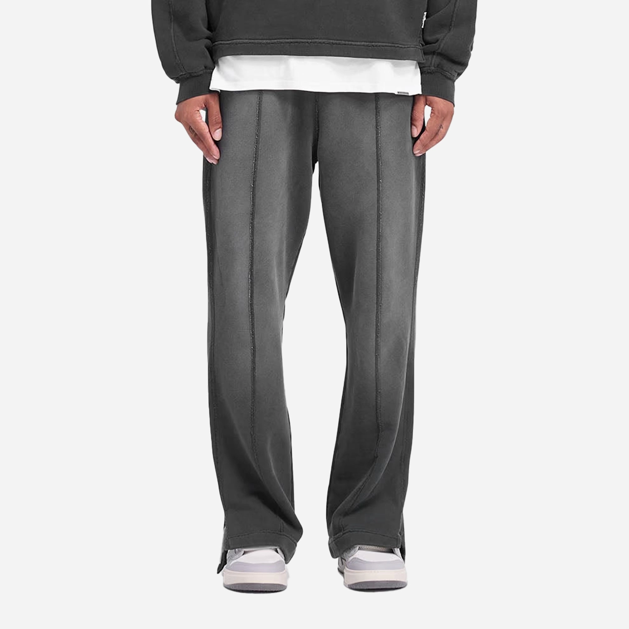 REPRESENT | STEPPED HEM SWEATPANTS { STAINED BLACK AbrasionResistantFabric AntiPillingTechnology