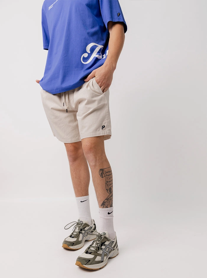 Retreat Shorts in Sand tumble dry