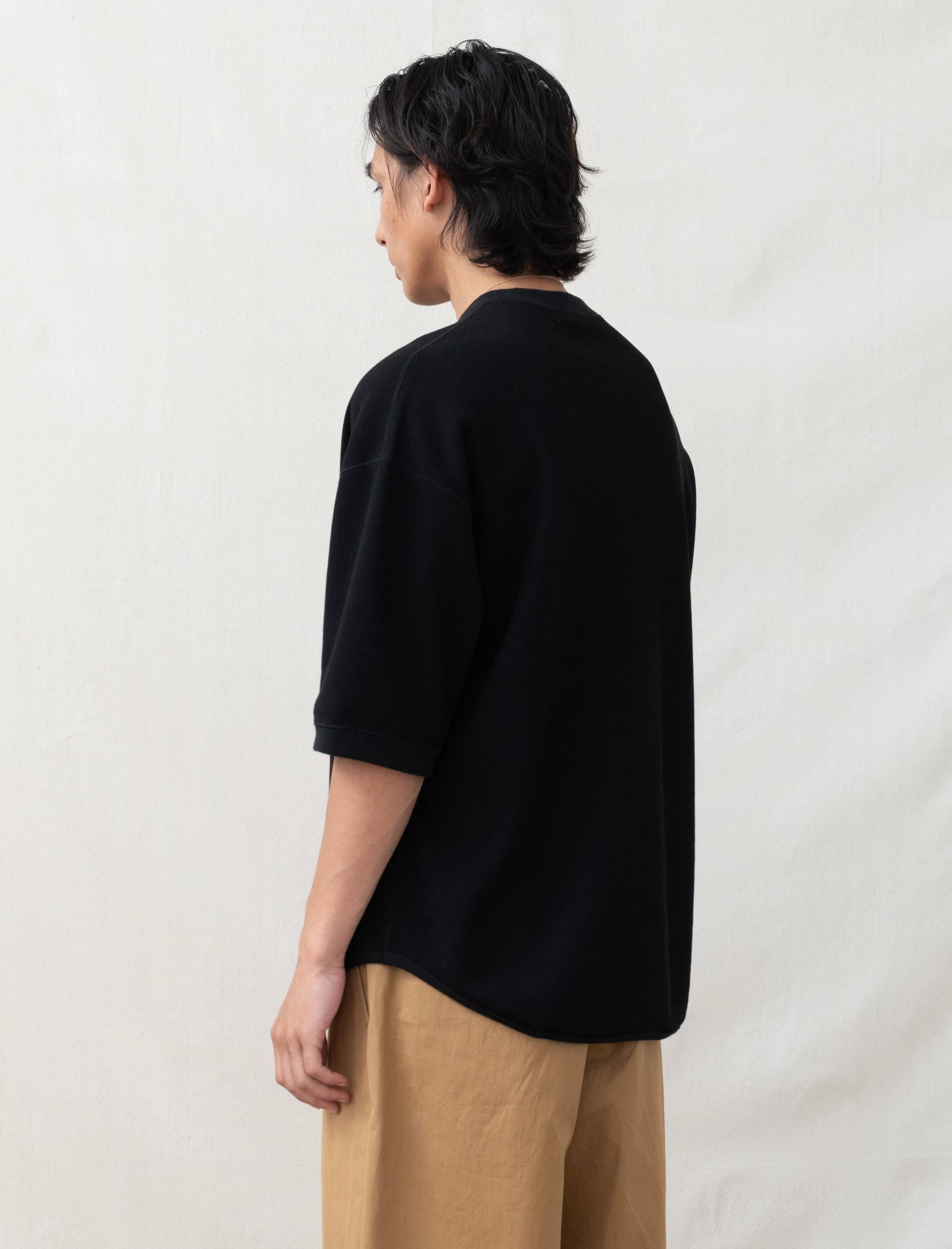 Mesh Knit Jersey (Black) Classic Style