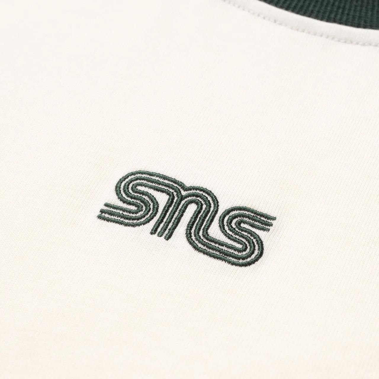 cutoff shorts silhouette Ringer Tee x SNS