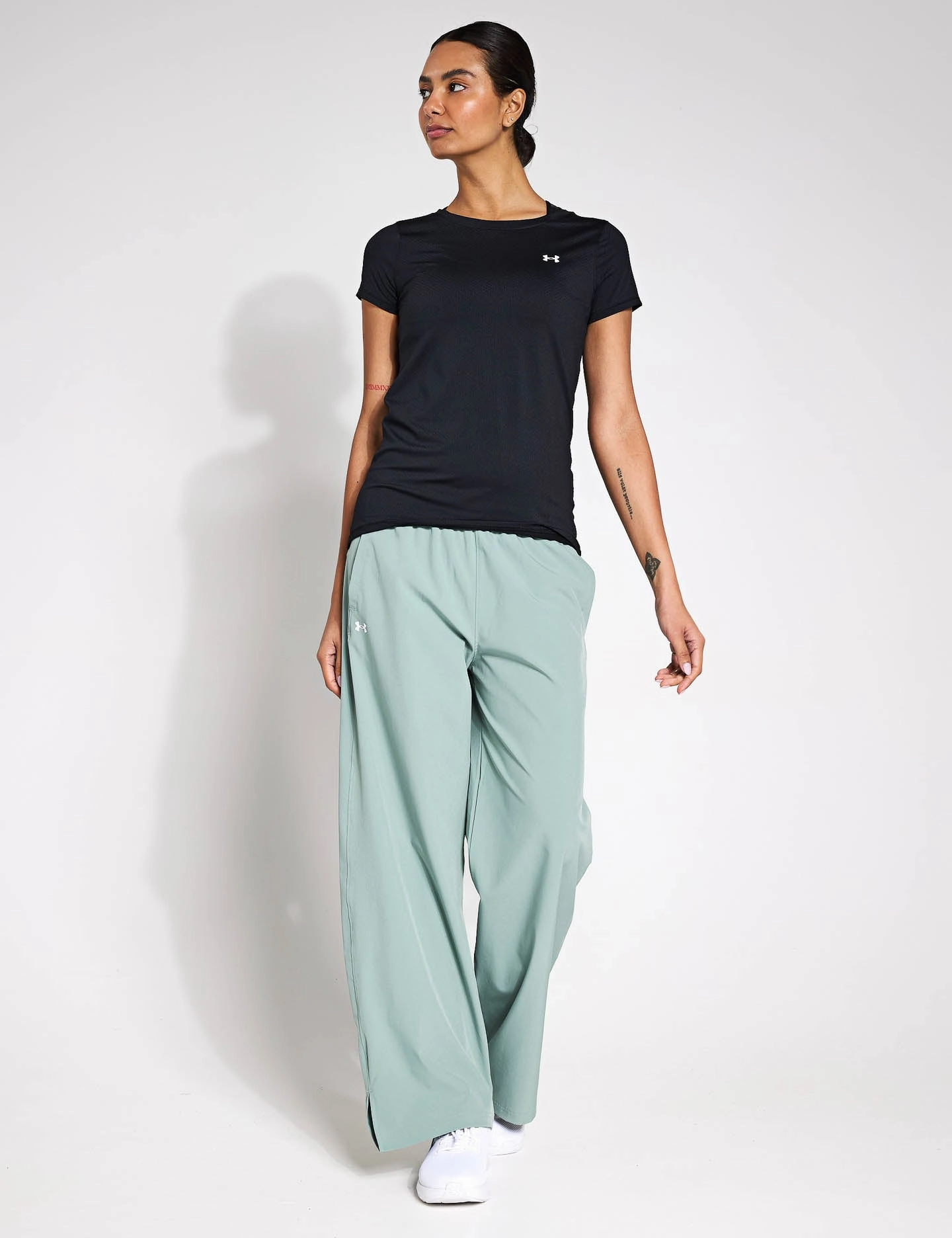 High DurabilitySeams ComfortWaistband Rival Wide Leg Pants - Silica Green/White
