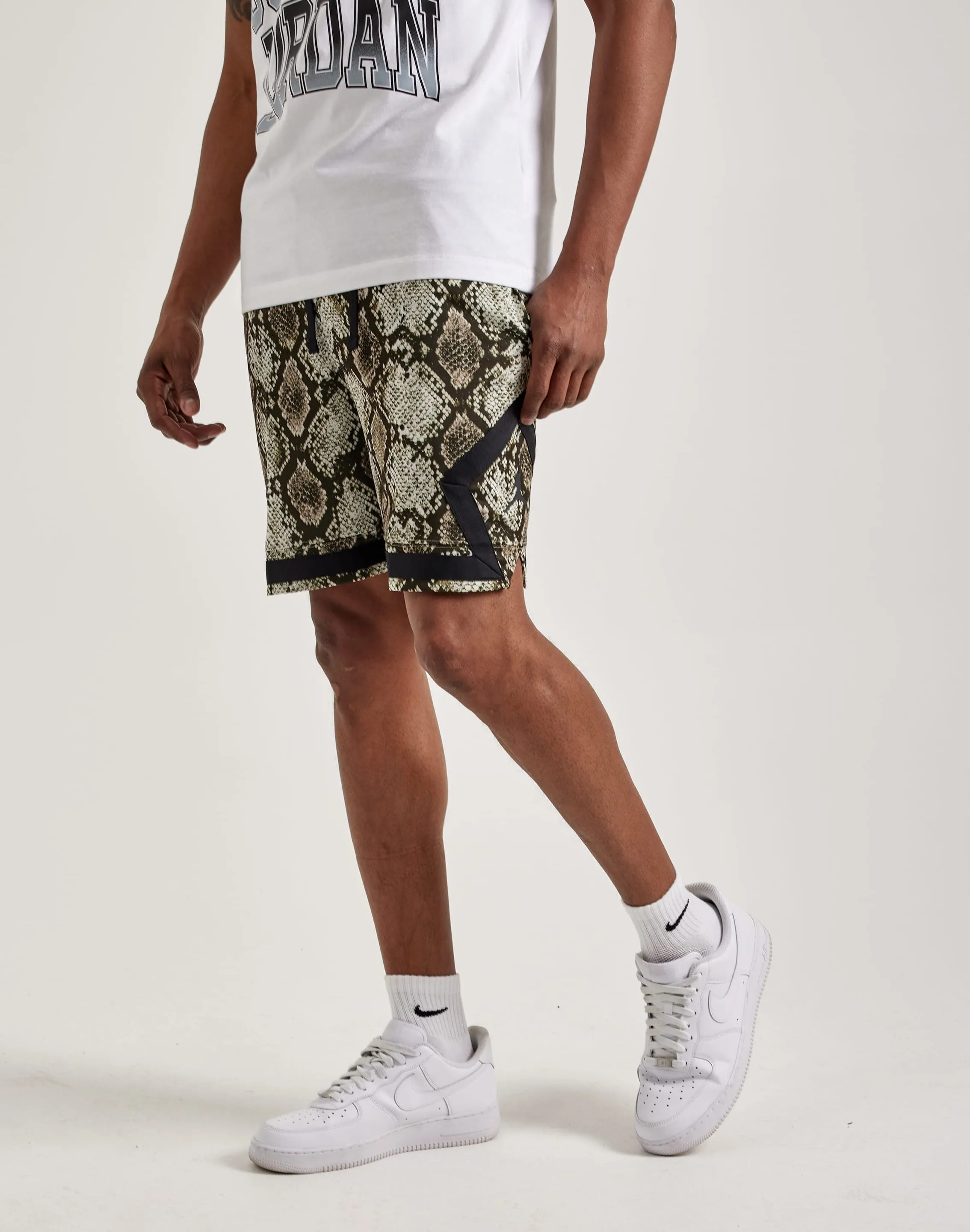 ShockAbsorbent Padding Jordan Dri-FIT Sport Mesh Diamond Shorts