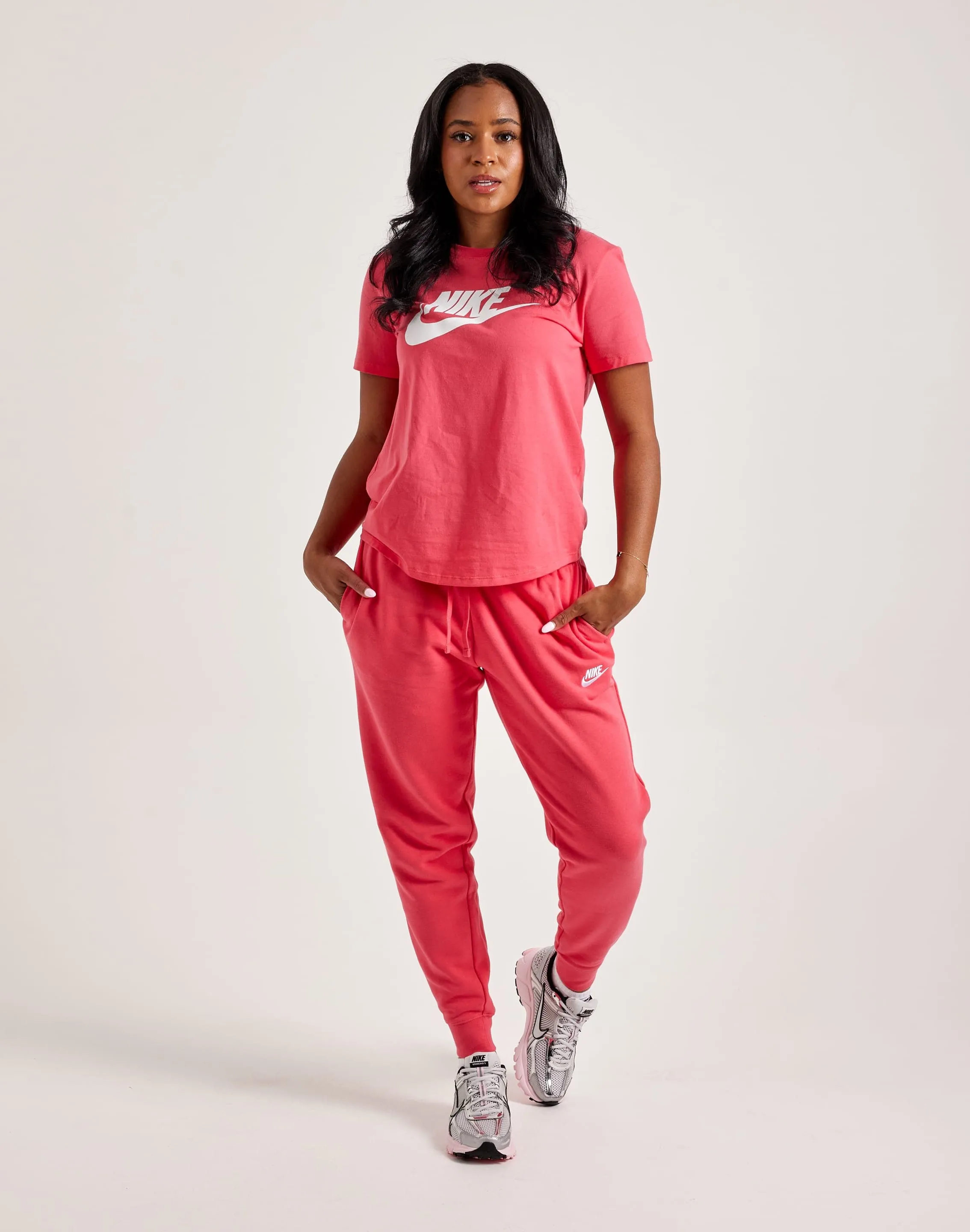 FlexibleWaistband AI Core Nike Club Fleece Mid-Rise Pants