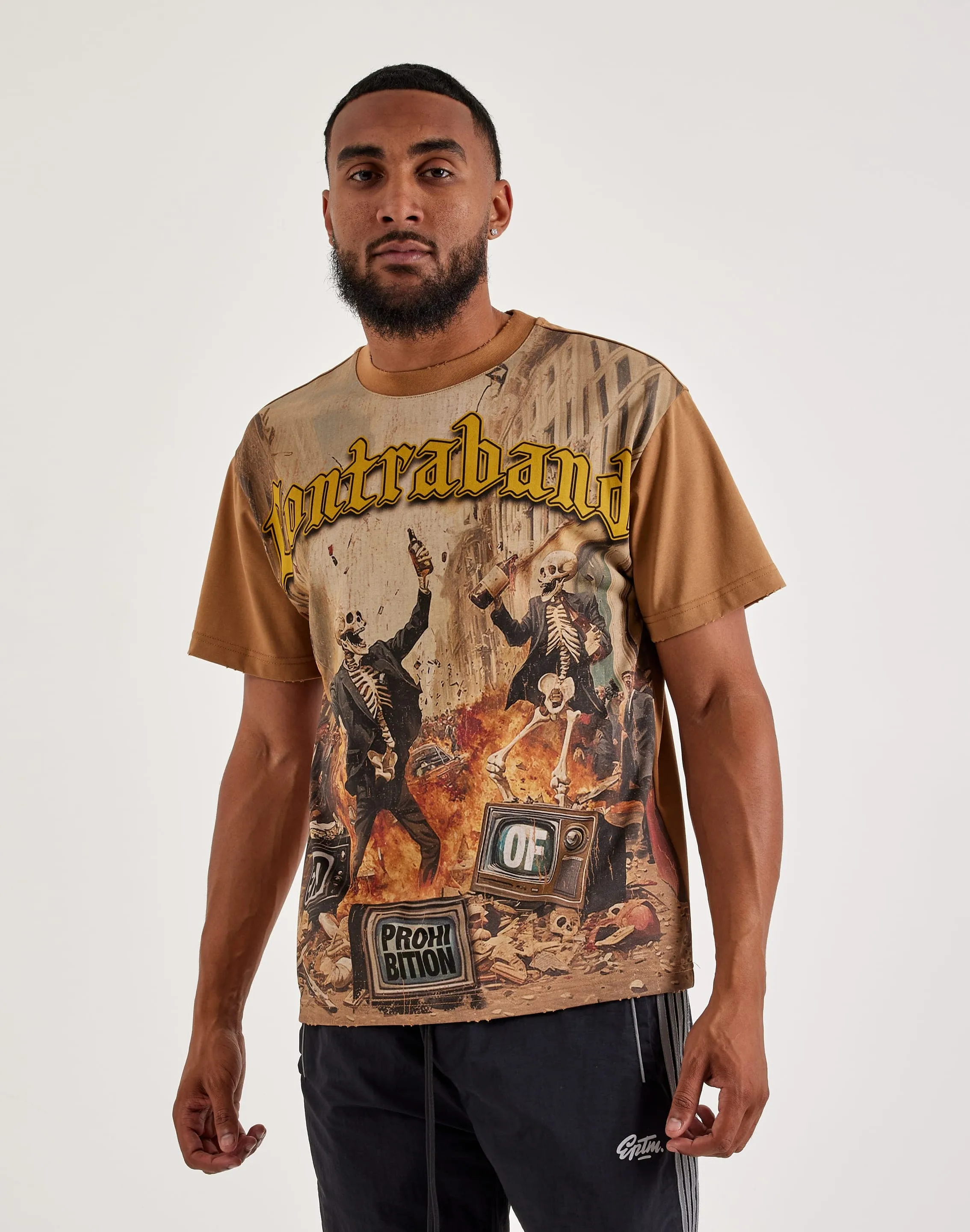 Seamless transition Concept Contraband Tee