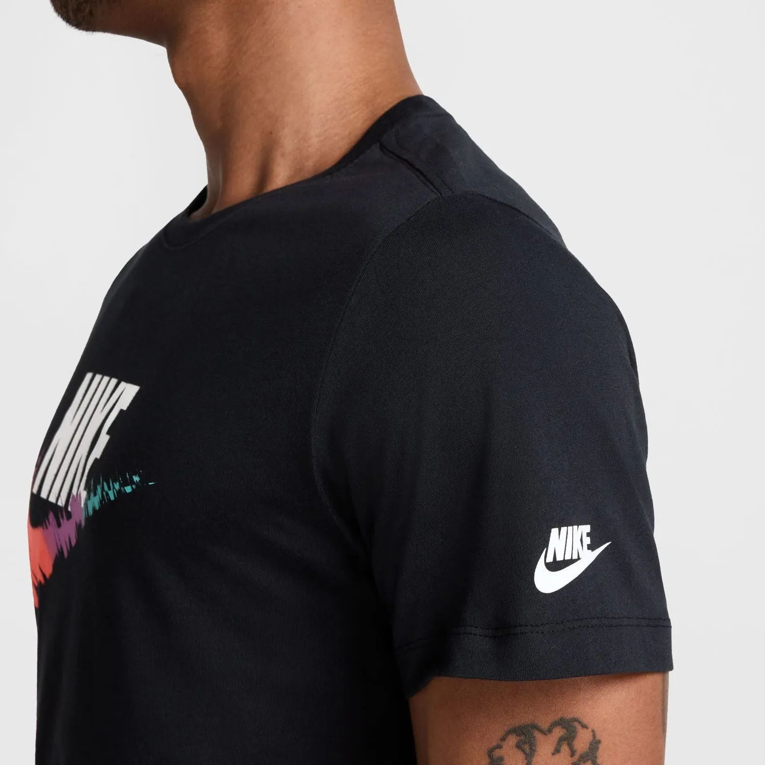 ComfortStretch Seasonal Futura Tee - Mens