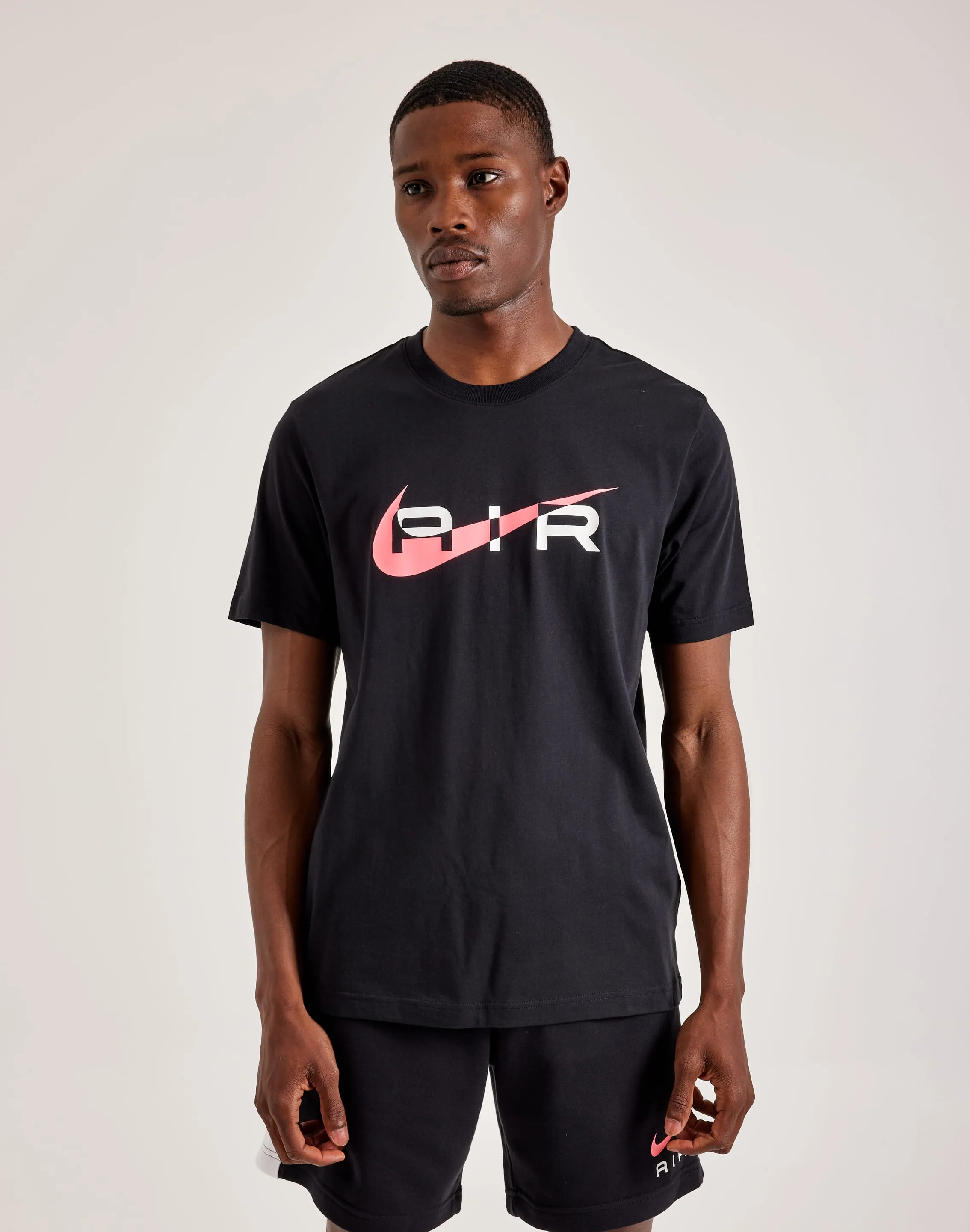 Thermal regulation Flatlock stitching Nike Air Tee