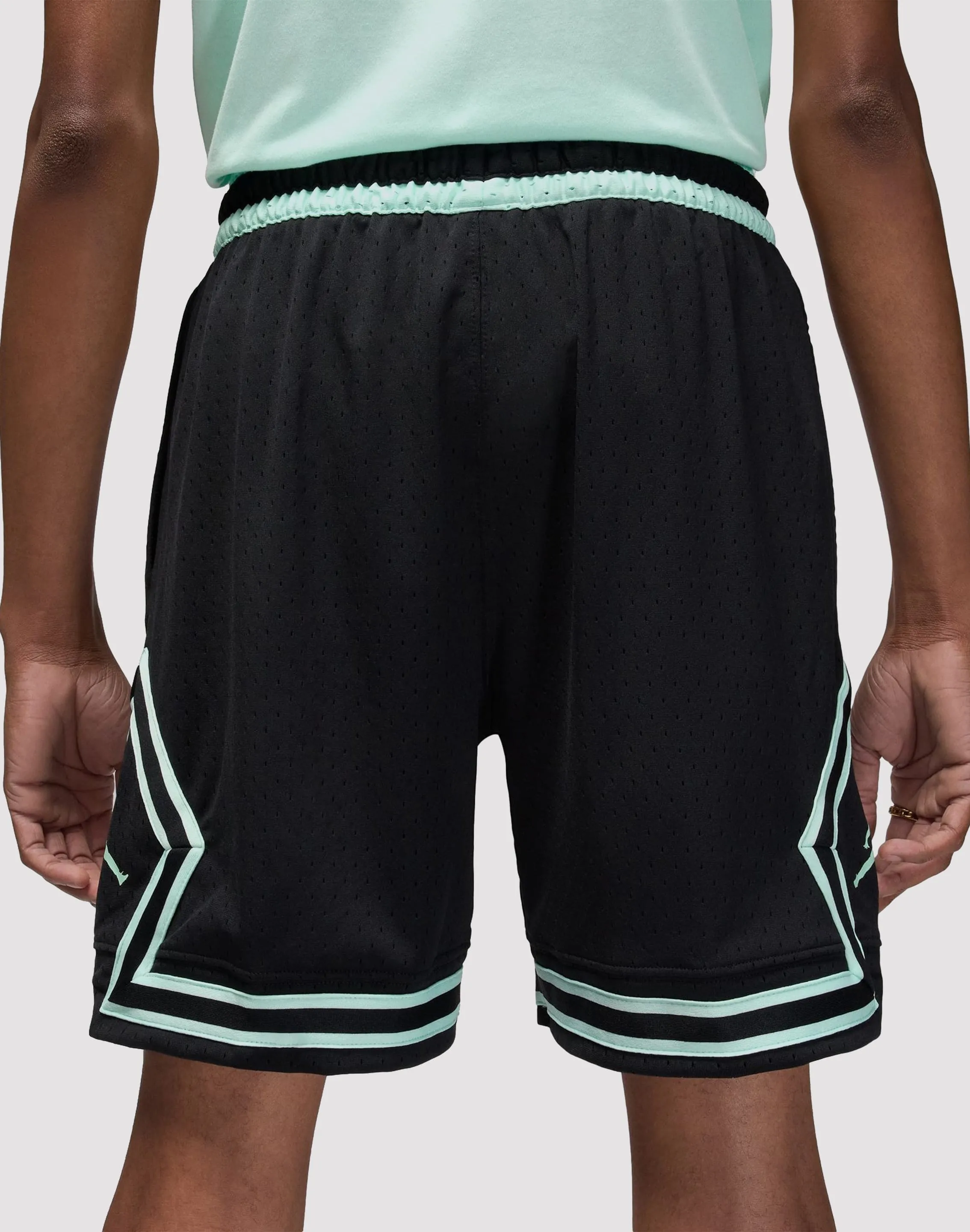 Ice Fit FlexibleCollarDesign Jordan Dri-FIT Sport HBR Diamond Shorts