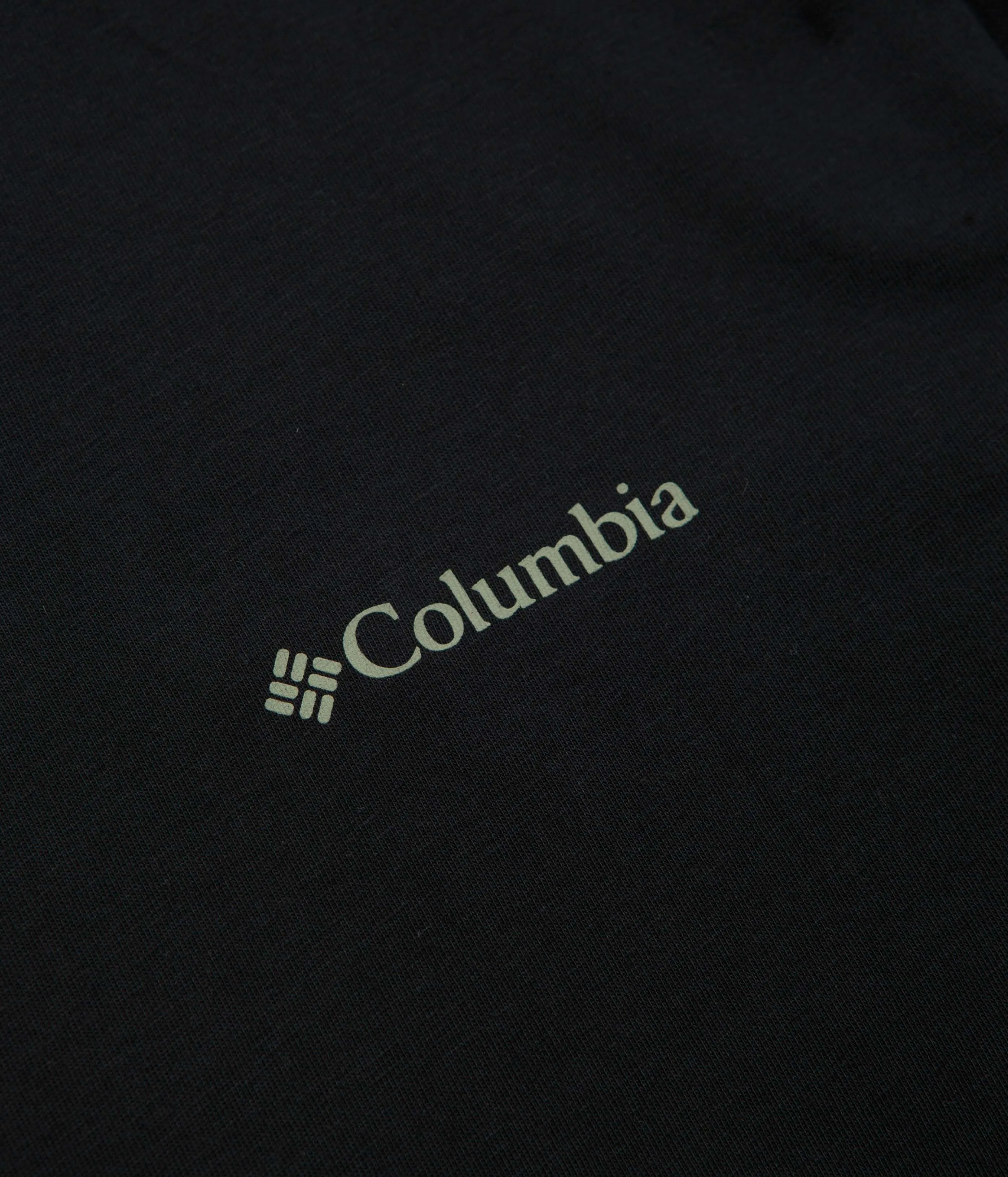 surfing event Columbia North Cascades T-Shirt - Black / Pasteled Framed