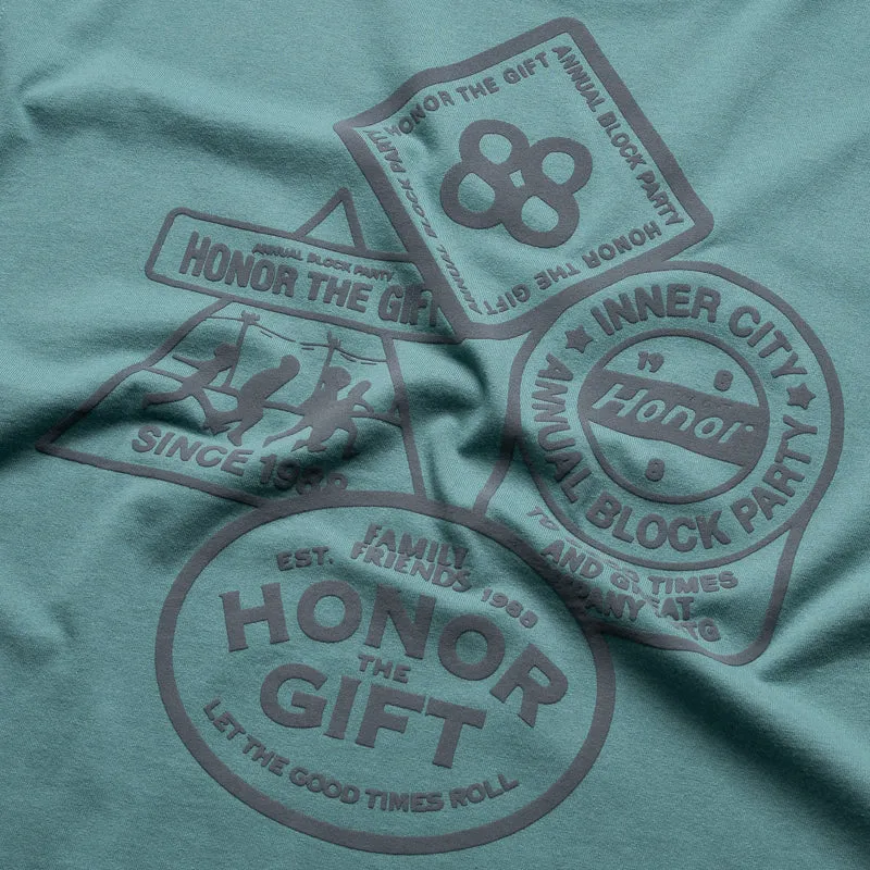 Low-waisted Honor The Gift 88 Block Tee - Green
