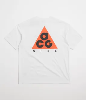 Nike ACG Tri Logo T-Shirt - Summit White fit guide
