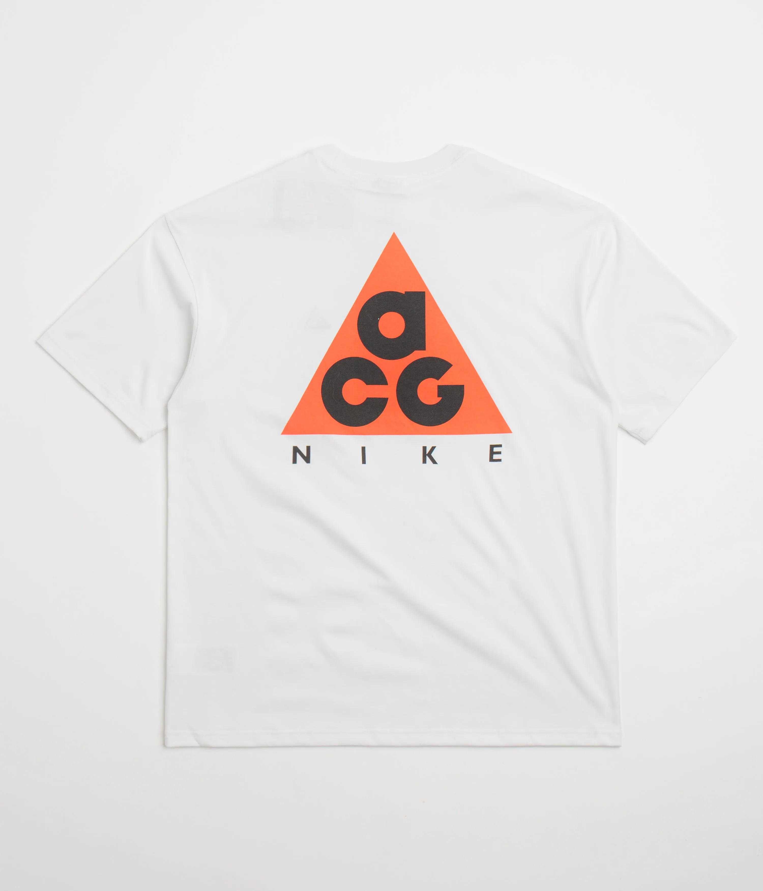 Nike ACG Tri Logo T-Shirt - Summit White fit guide