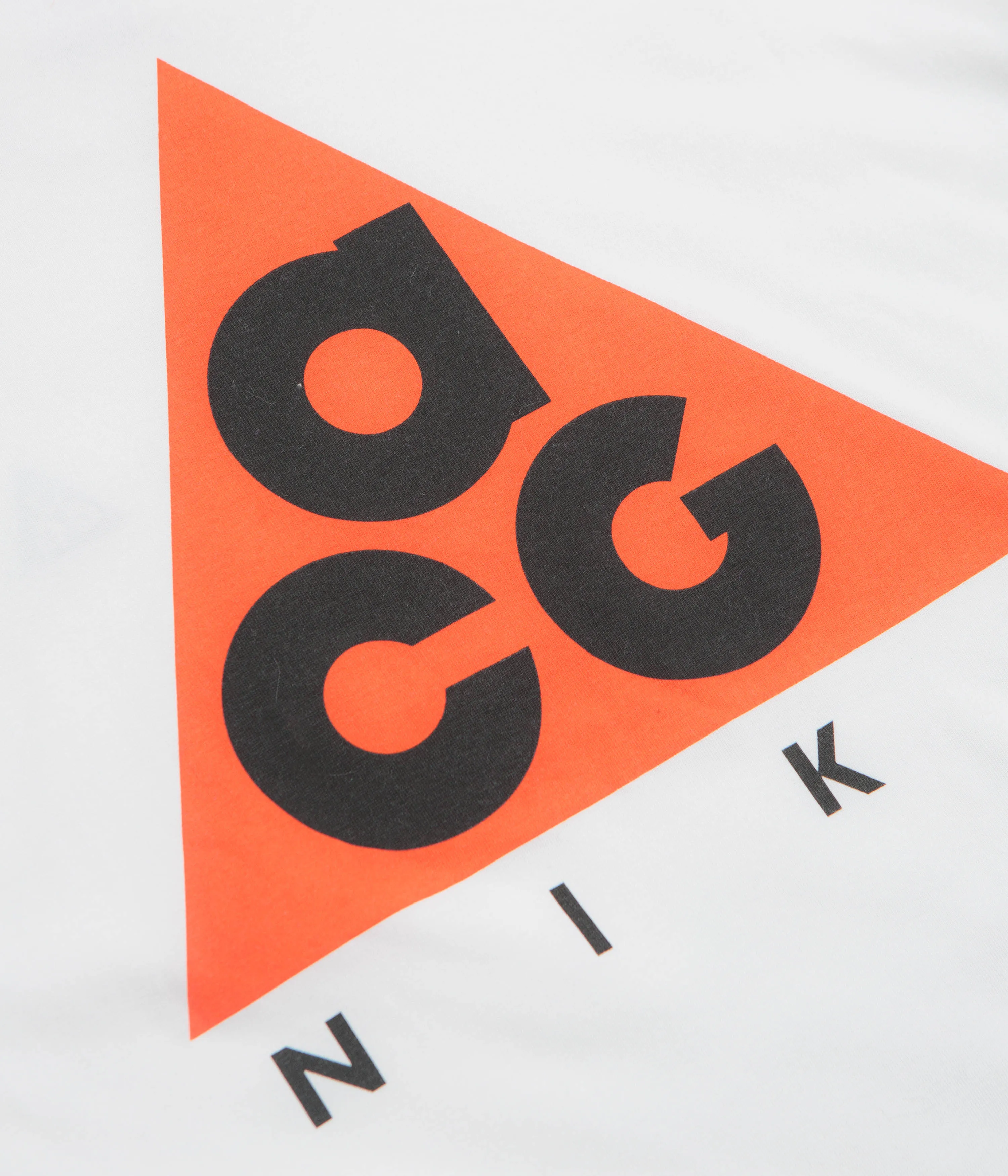 Nike ACG Tri Logo T-Shirt - Summit White leggings silhouette buckle