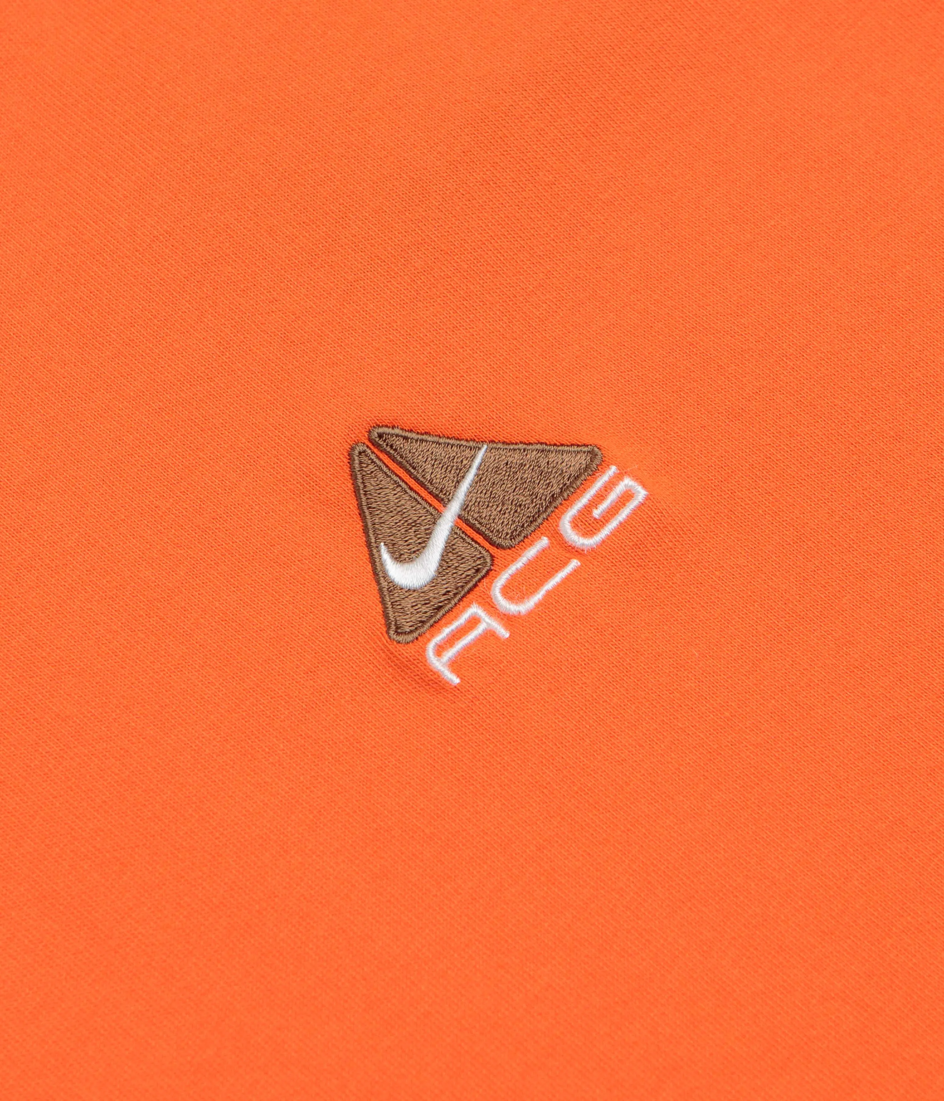 Nike ACG Lungs T-Shirt - Safety Orange Functional details Fair trade