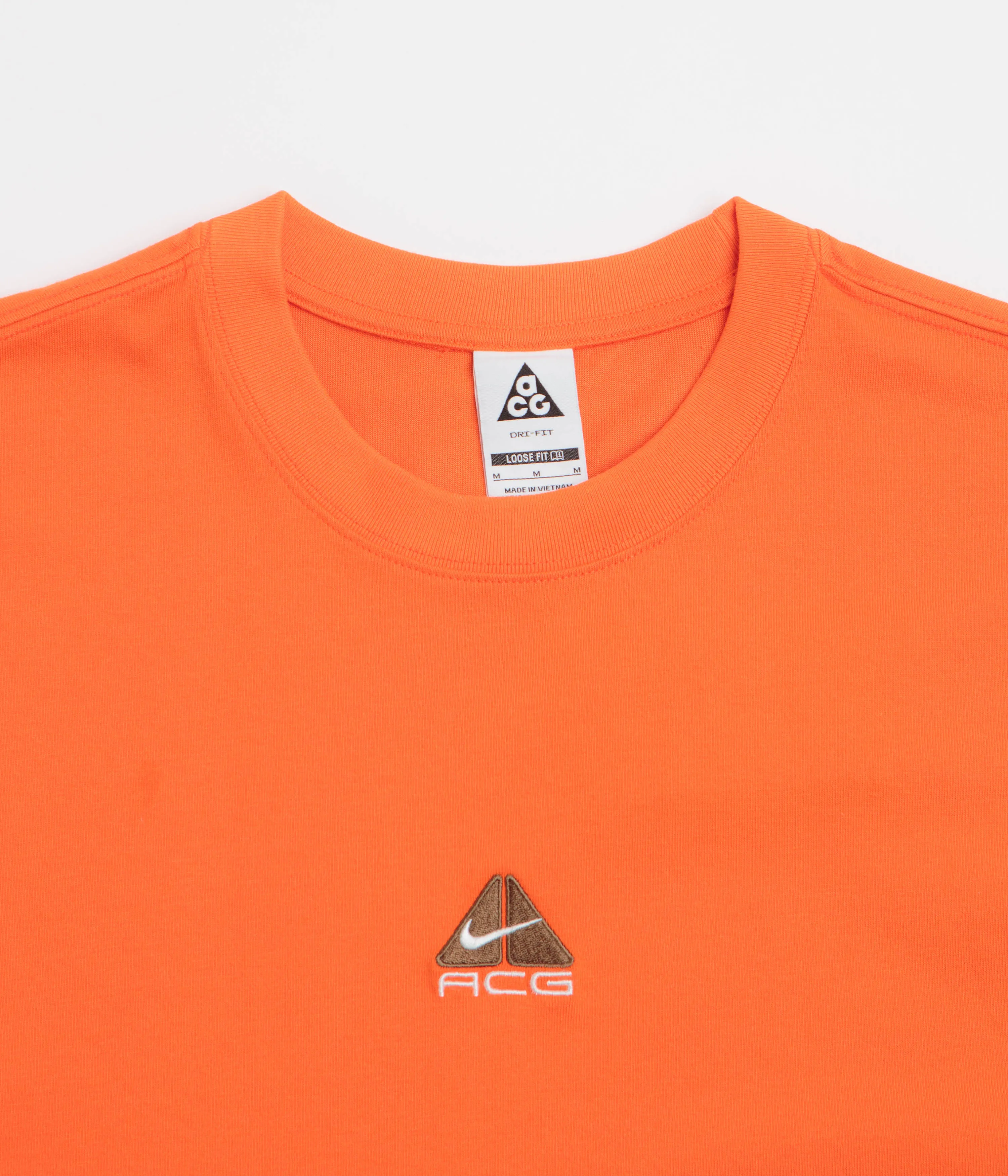Nike ACG Lungs T-Shirt - Safety Orange swim shorts silhouette Yoga class