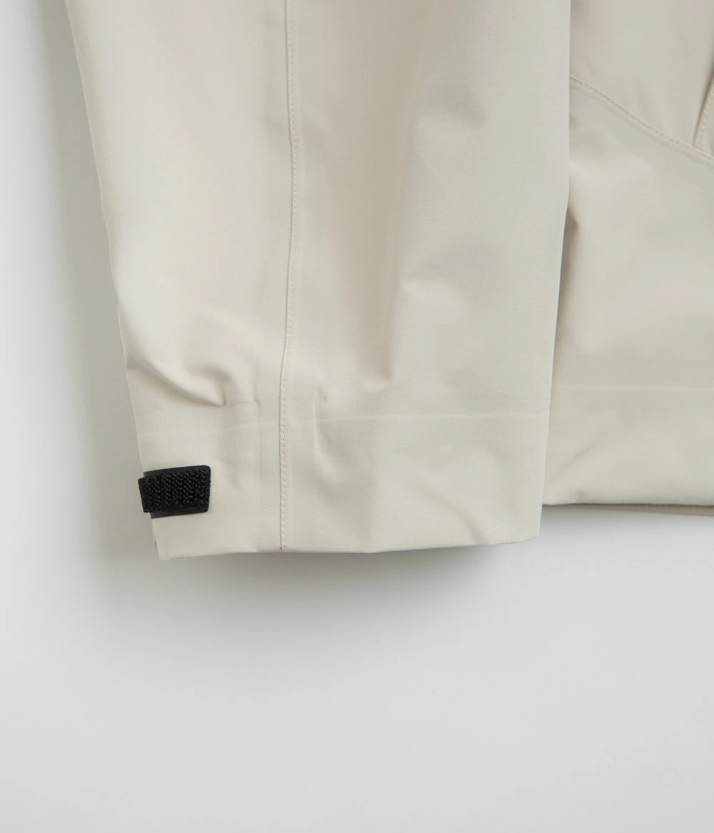 Soft Norse Projects 3L Waterproof Stand Collar Jacket - Kit White