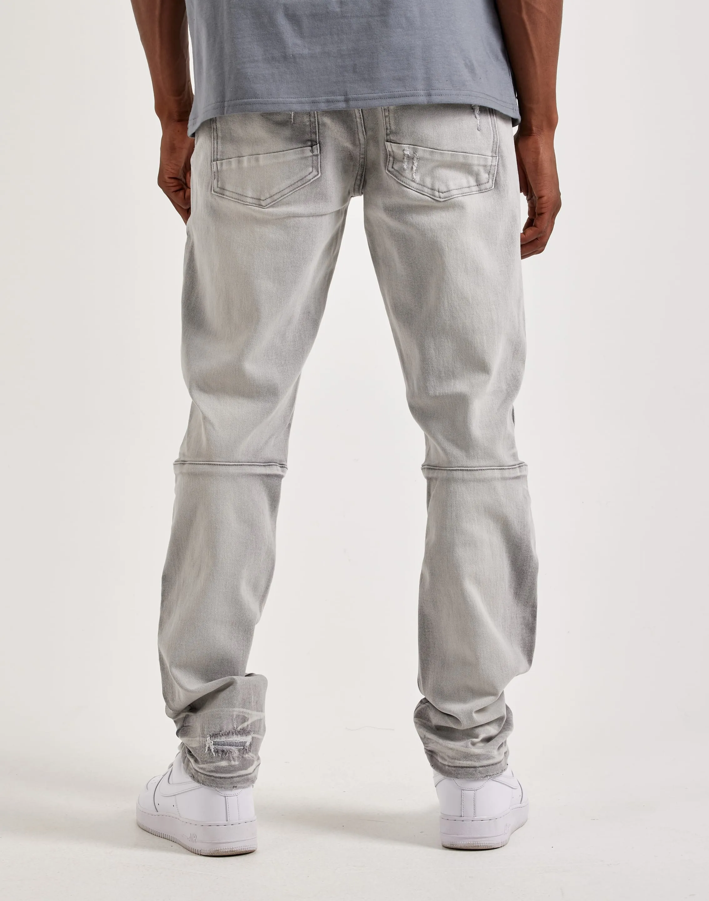 Evening Chic ReflectiveDetails Smoke Rise Distressed Slim Jeans
