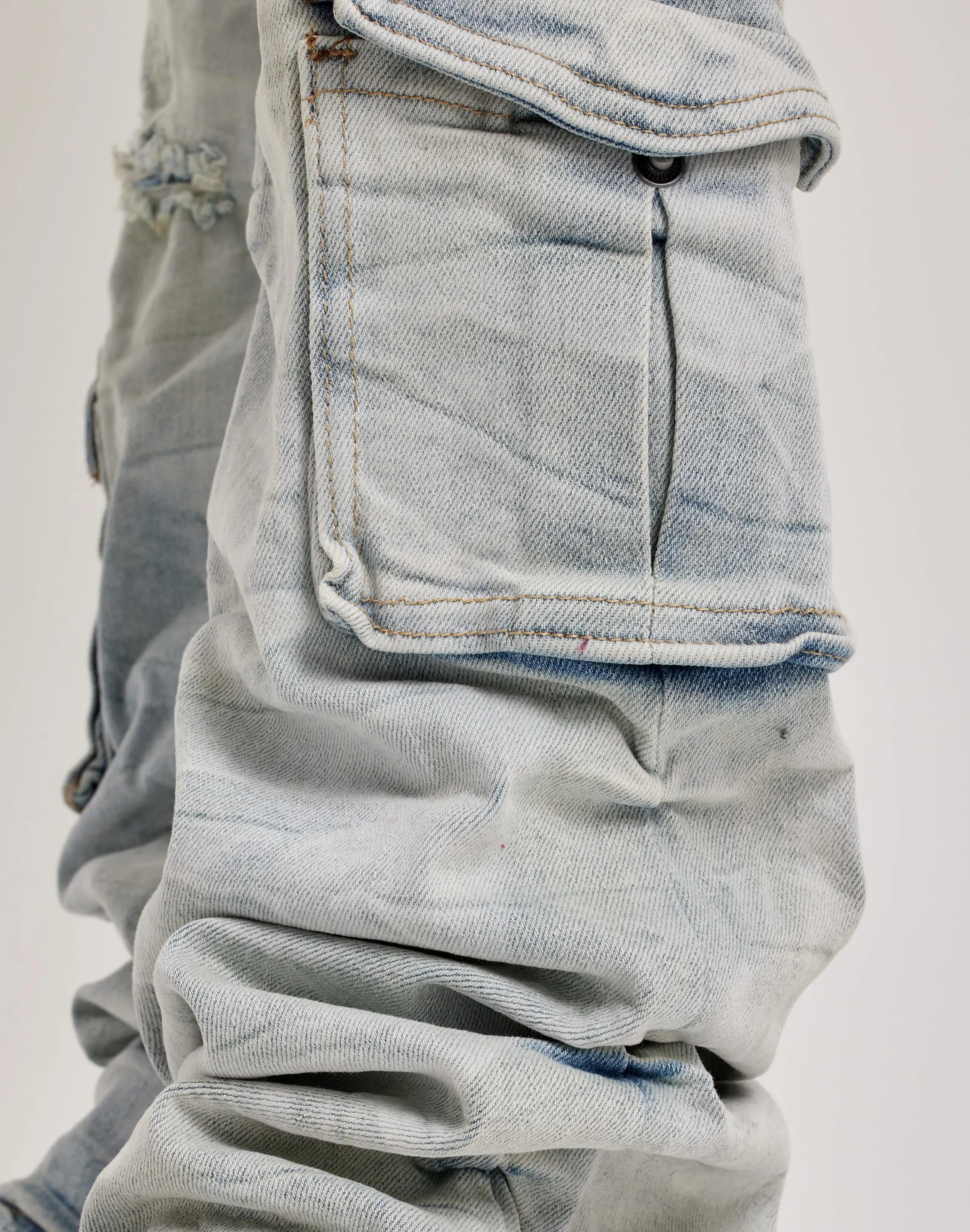 Smoke Rise Utility Pocket Stacked Jeans Ergonomic Pattern