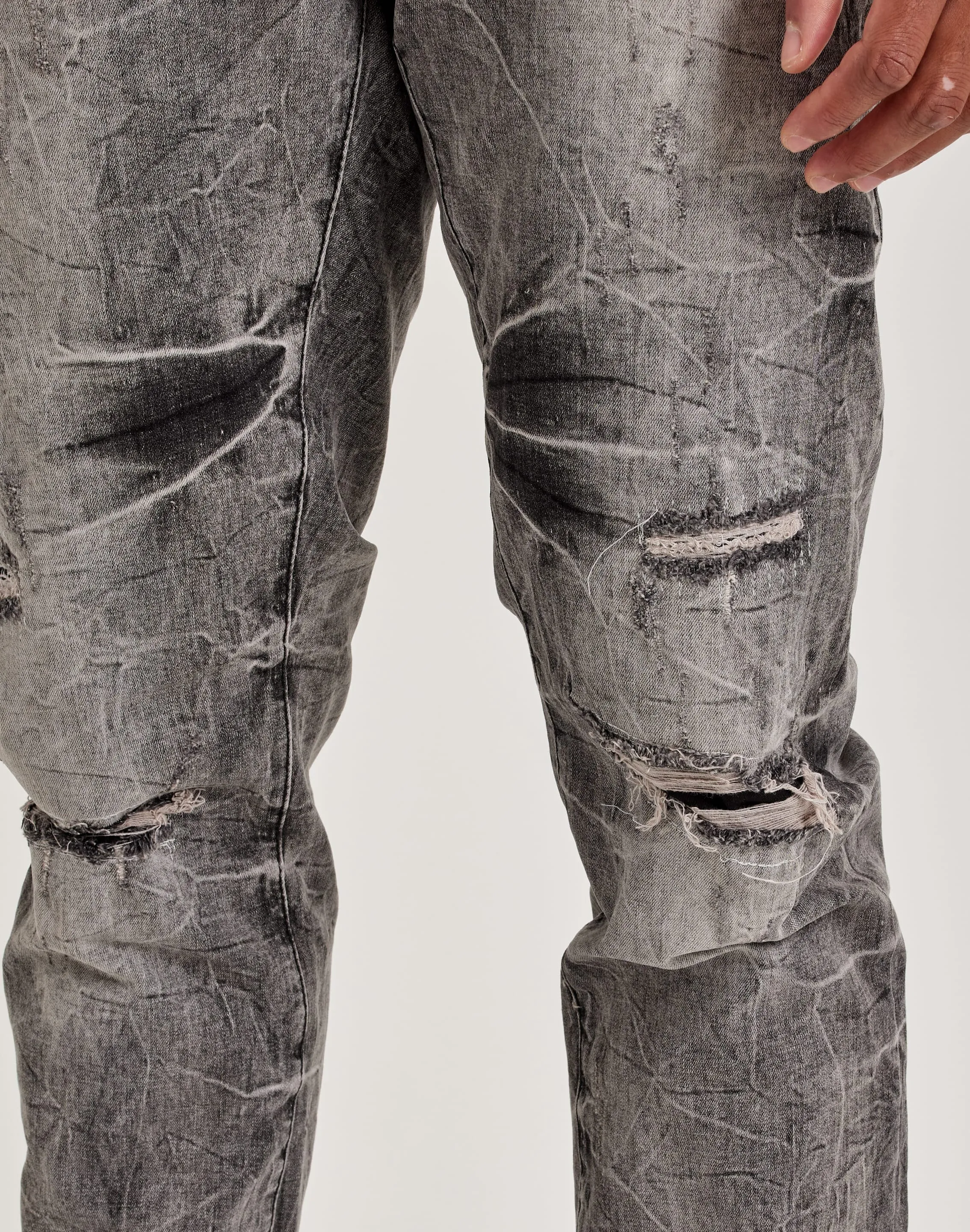 Tagless Design NoSlip Hem Smoke Rise Wave Effect Straight Denim Jeans
