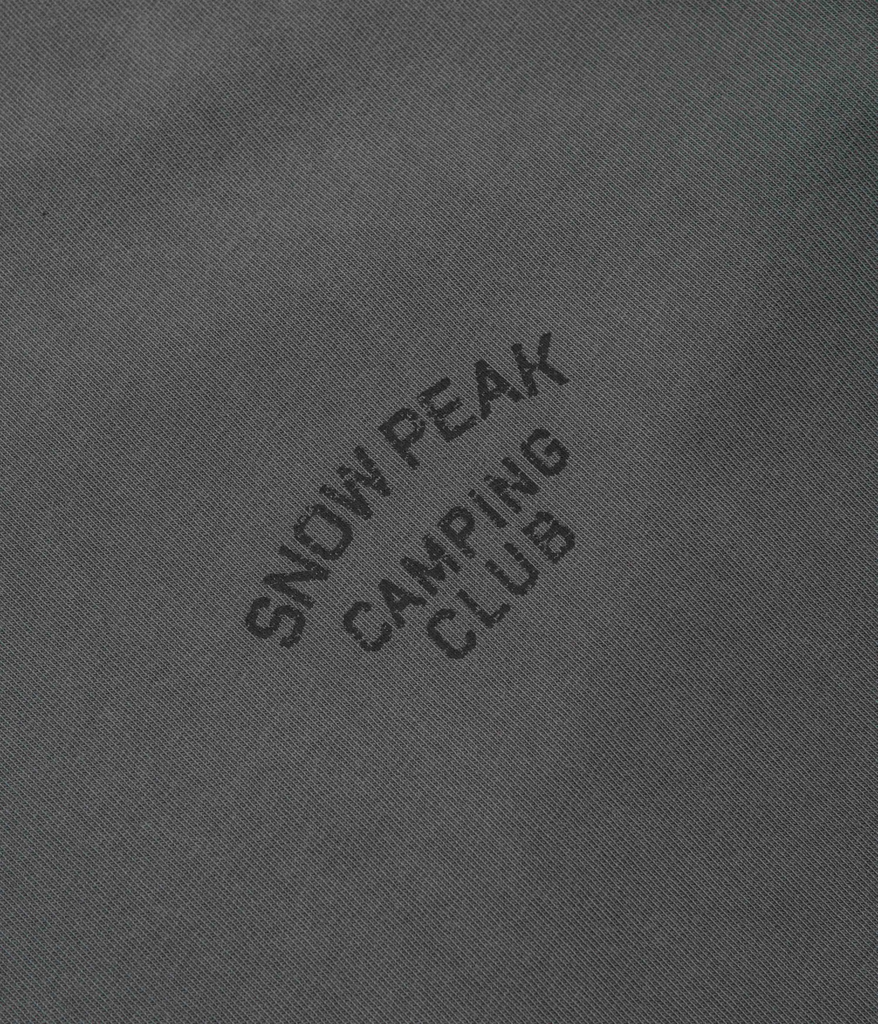 Snow Peak Camping Club T-Shirt - Charcoal skinny pants silhouette Zipped
