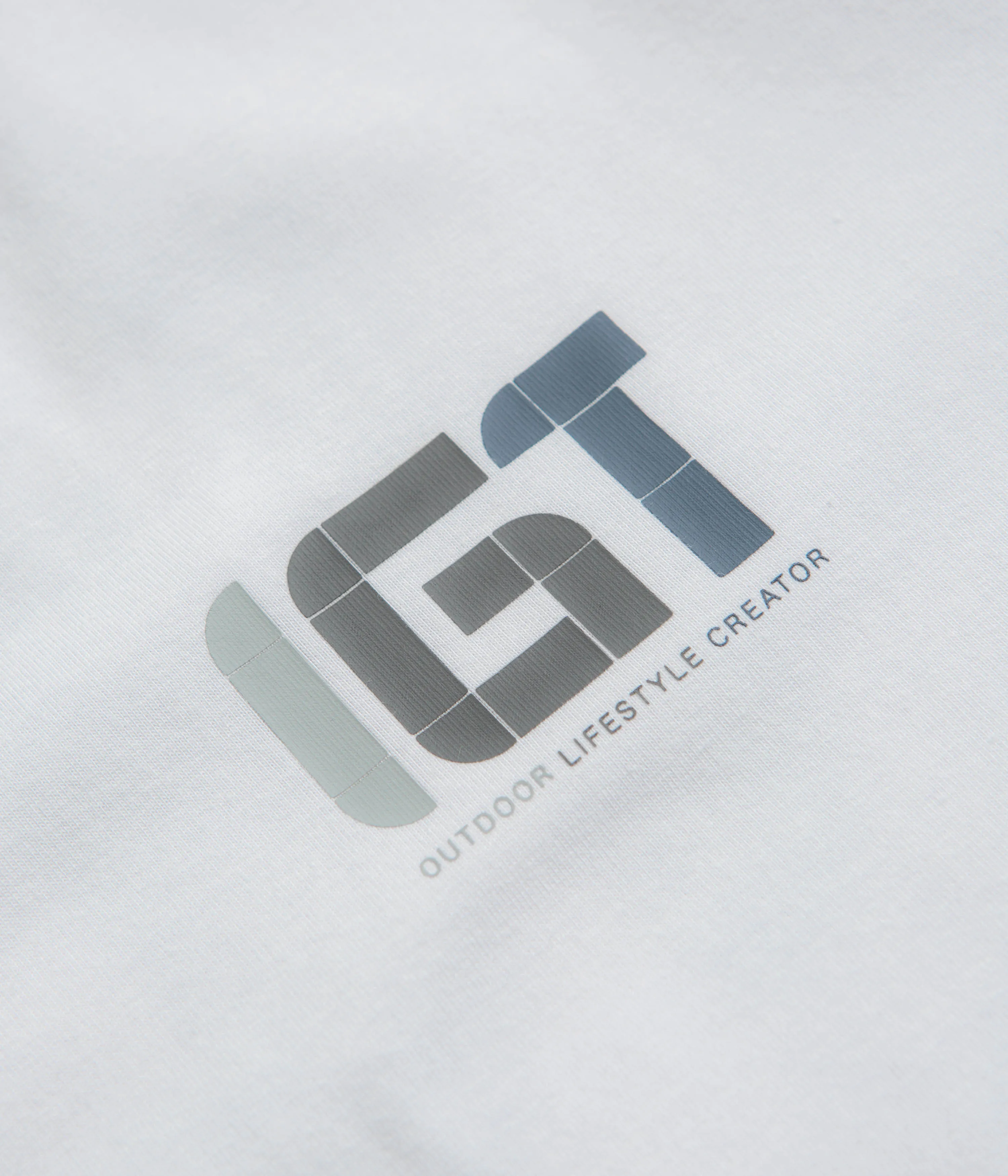 Snow Peak IGT Logo T-Shirt - White Knee Length