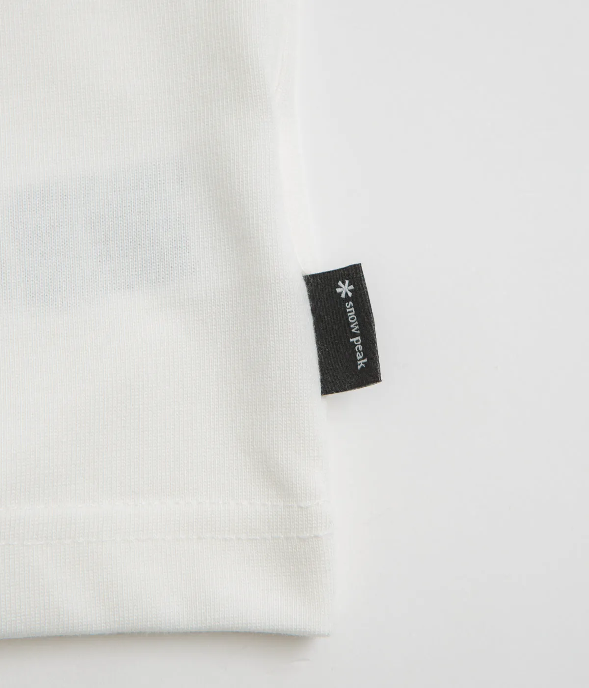 Snow Peak NSD Back Logo T-Shirt - Off White Curvy Fit