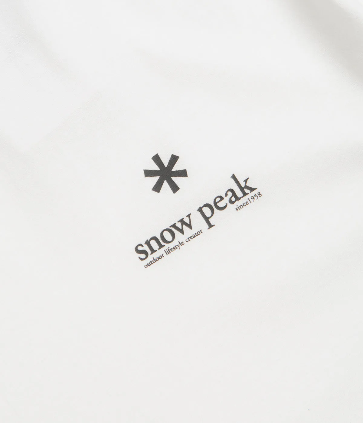 Geometric Pattern Snow Peak Soft Cotton Relaxed Logo T-Shirt - Off White