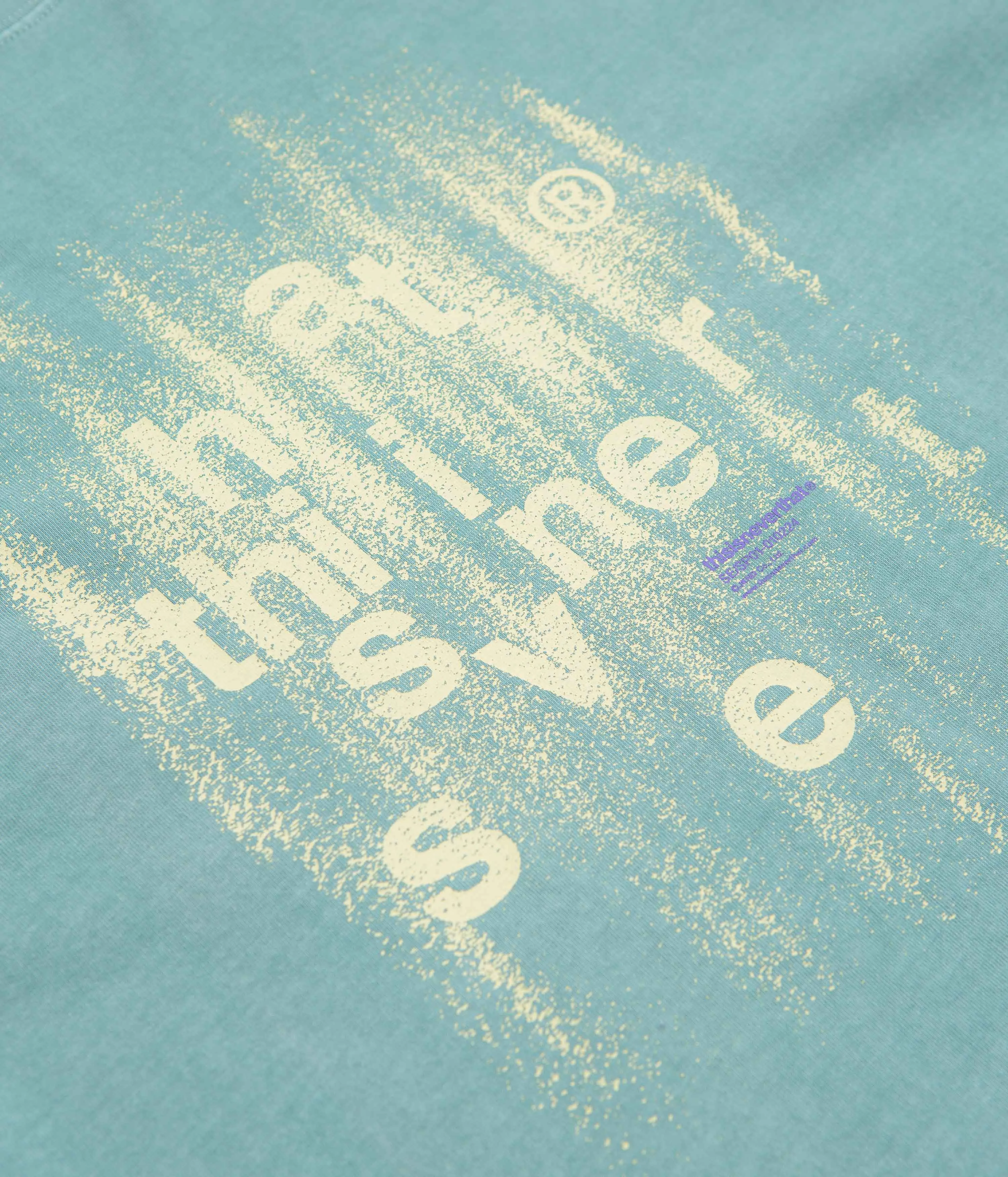 thisisneverthat Brushed Paint T-Shirt - Emerald Frayed hem Easy to Wear