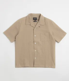 Party outfit Howlin' Cocktail Short Sleeve Shirt - Biscuit Seersucker