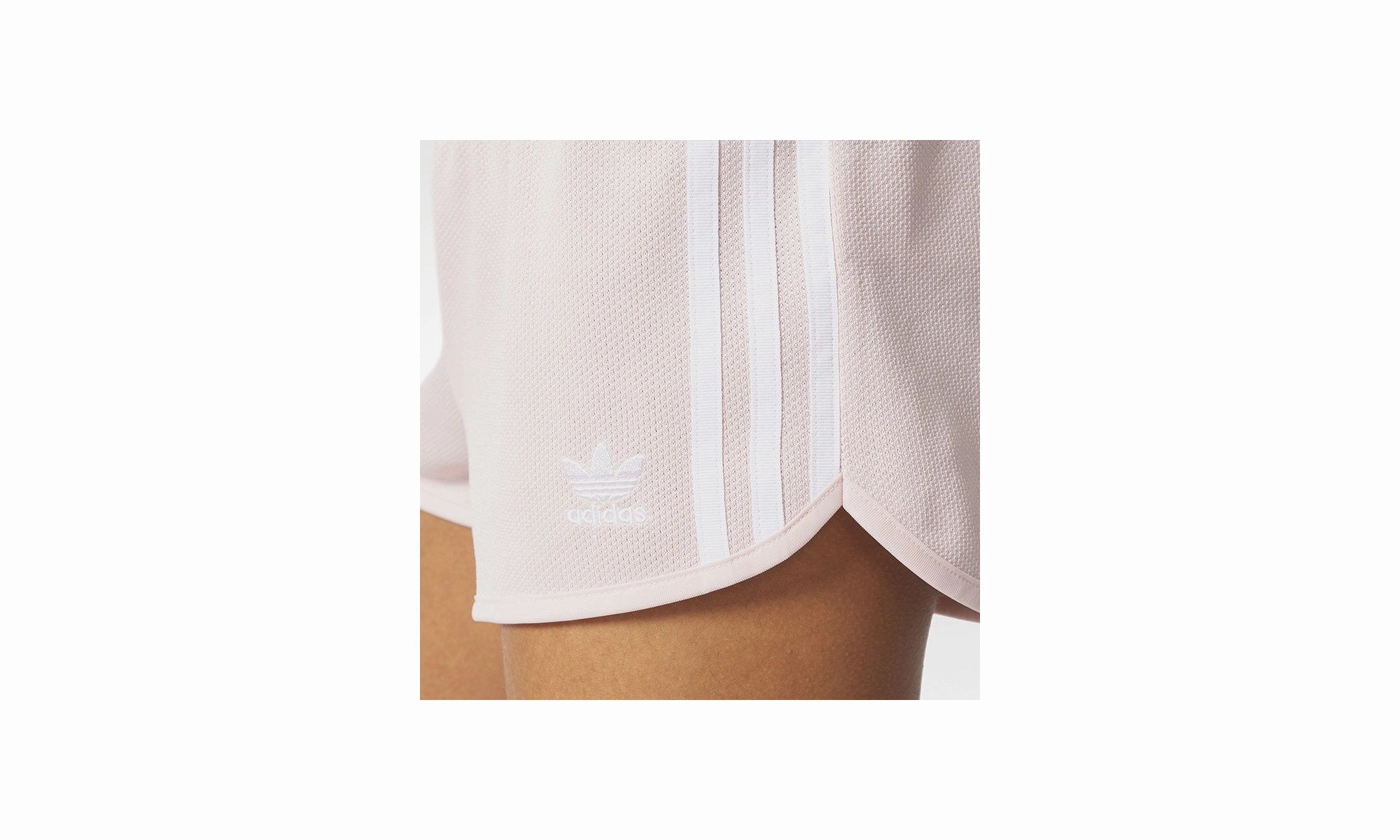 Sheer Glow Regular Shorts "Icey Pink / White"