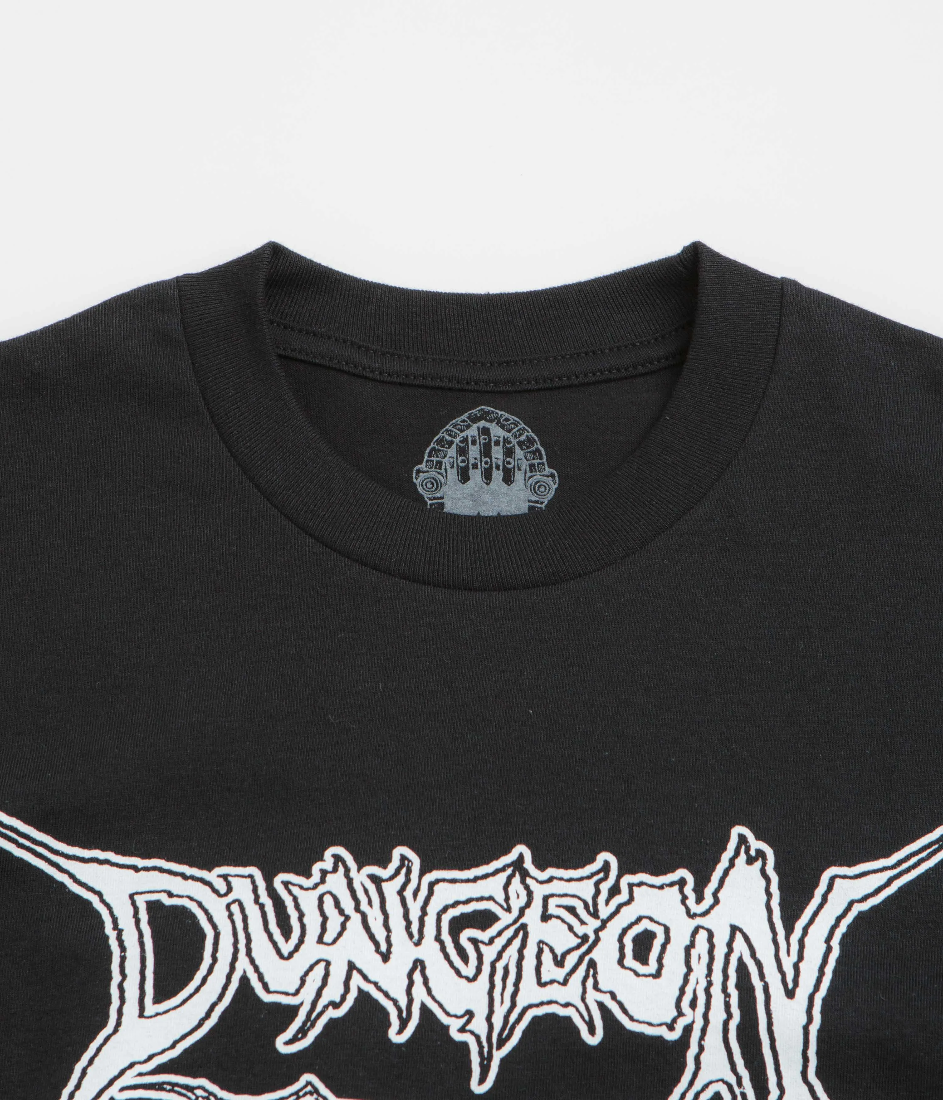 Casual Handmade Dungeon Grave Retreat T-Shirt - Black