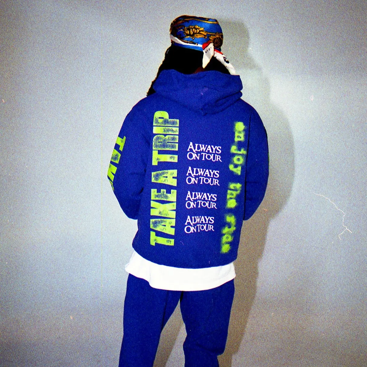 Always On Tour Lo-Fi Anniversary Hoodie - Medium Lilac Tech Wear Teenager