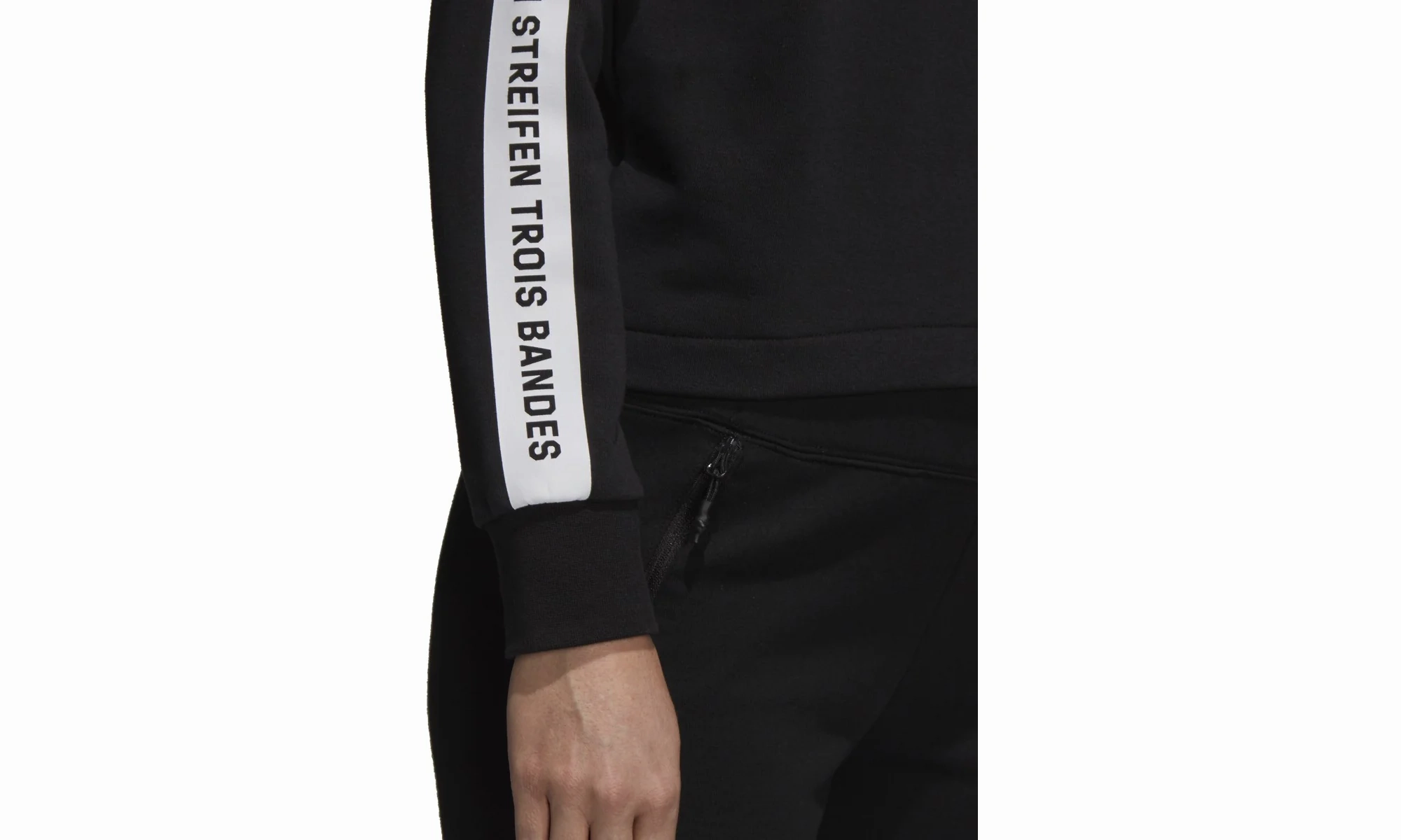 Sports ID Sweatshirt "Black" FlexSeamTechnology Wild Mood