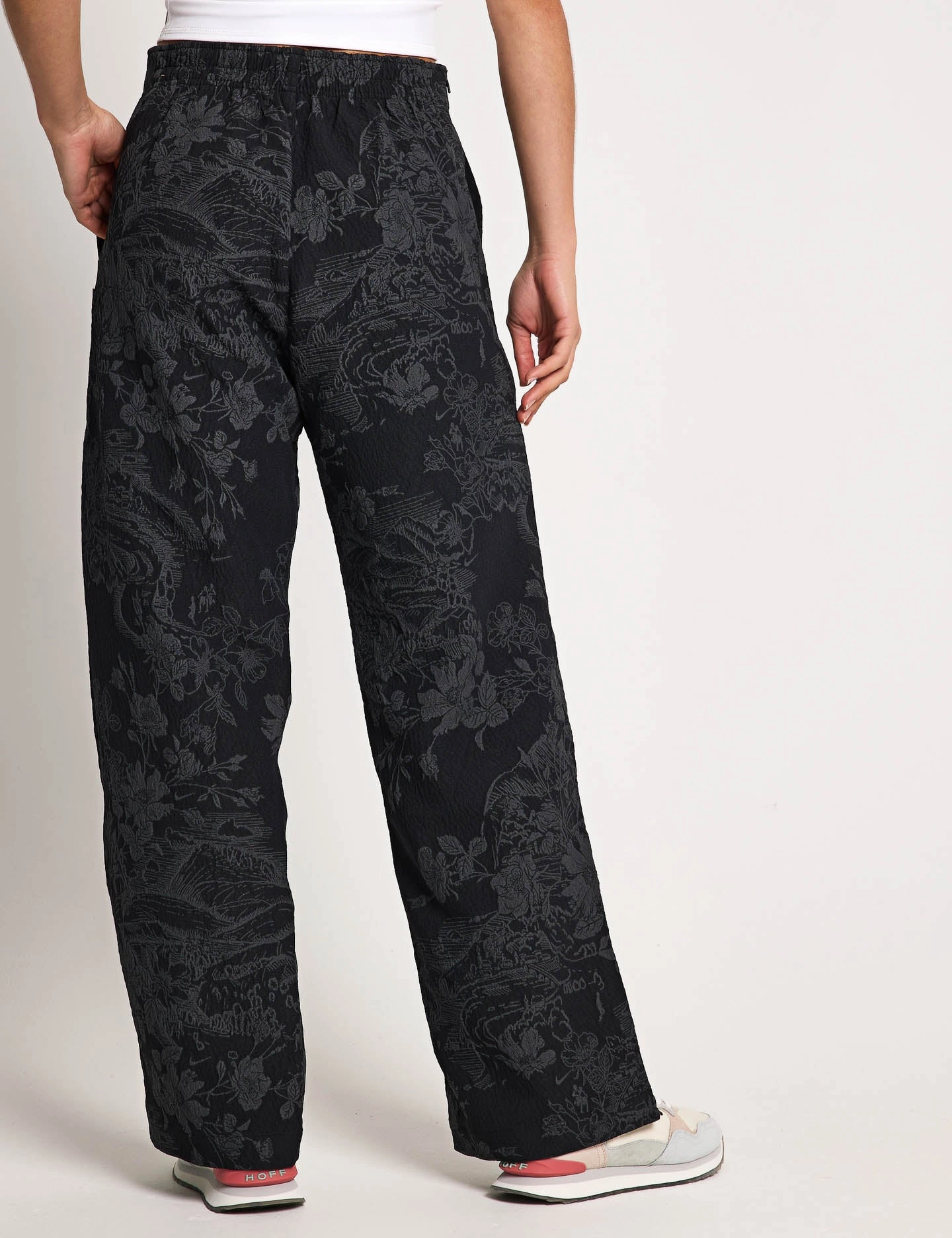 Sportswear Collection Jacquard Track Pants - Black/Anthracite Anti Static Material Compression Fit Optimization