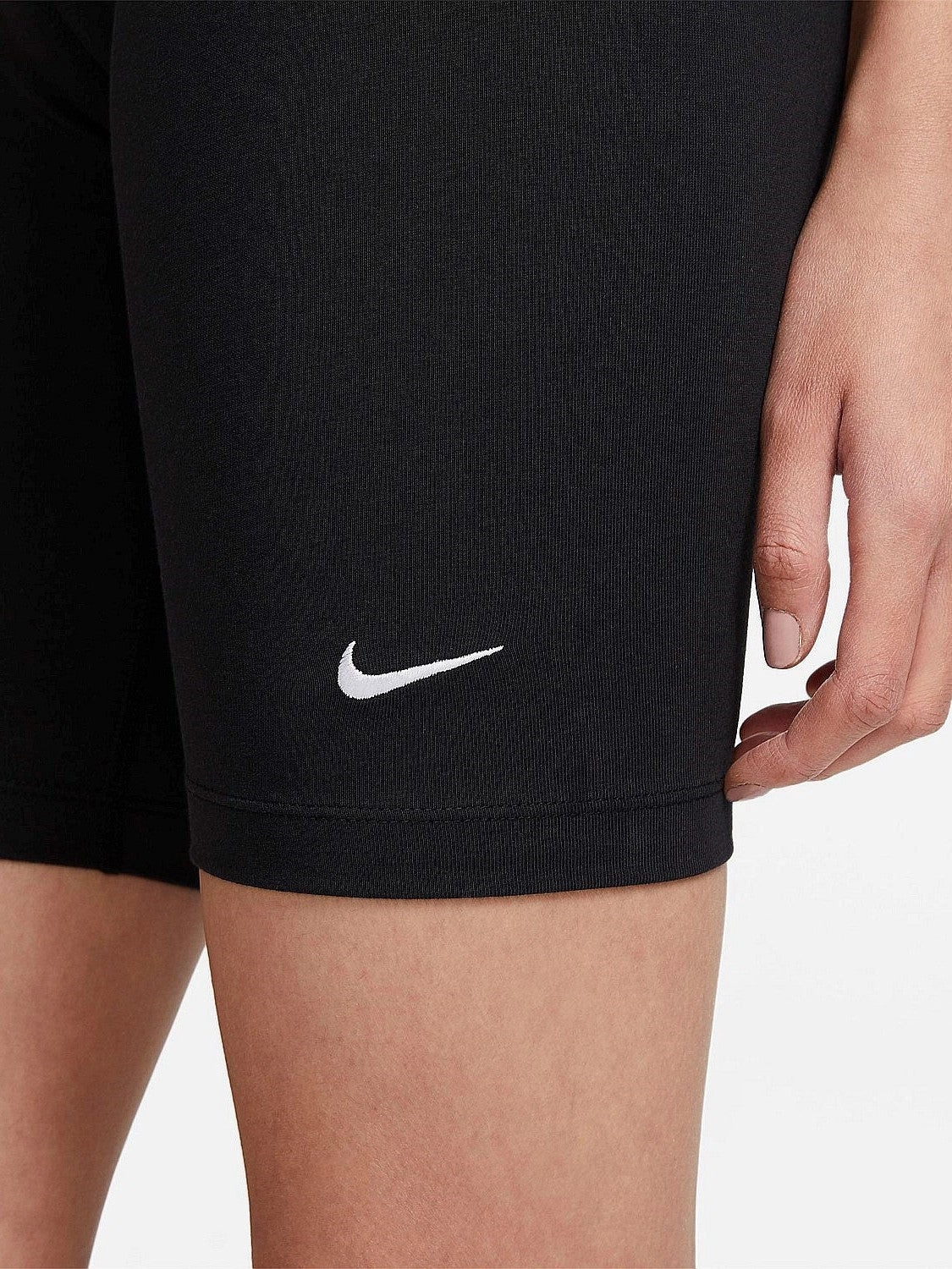 Chill Comfort Hypoallergenic fabric Sportswear Essential Mid-Rise Bike Shorts