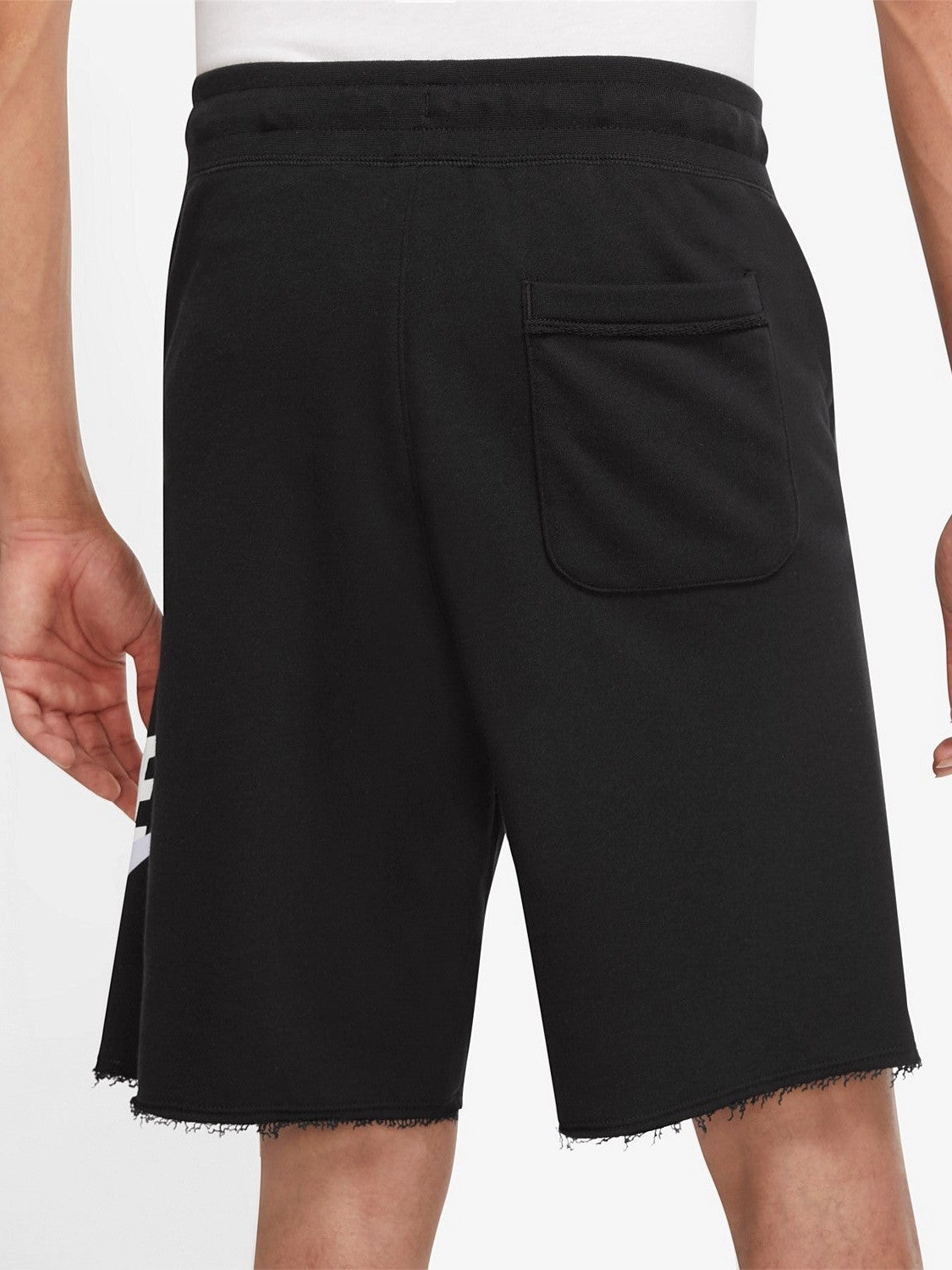 checked shorts Stain-Resistant Sportswear Essentials French Terry Alumni Shorts