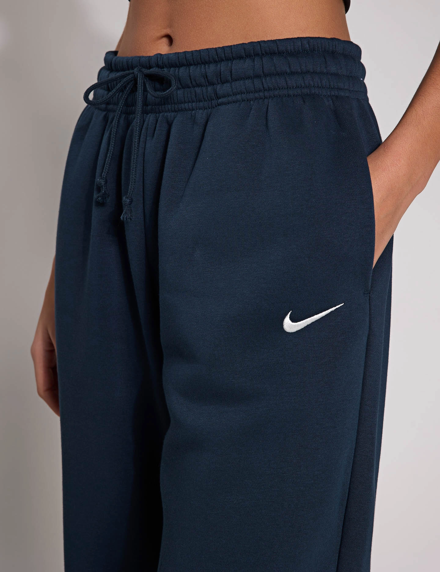Soft Brushed Interior Torsion Control System Sportswear Phoenix Fleece Oversized Sweatpants - Armory Navy/Sail