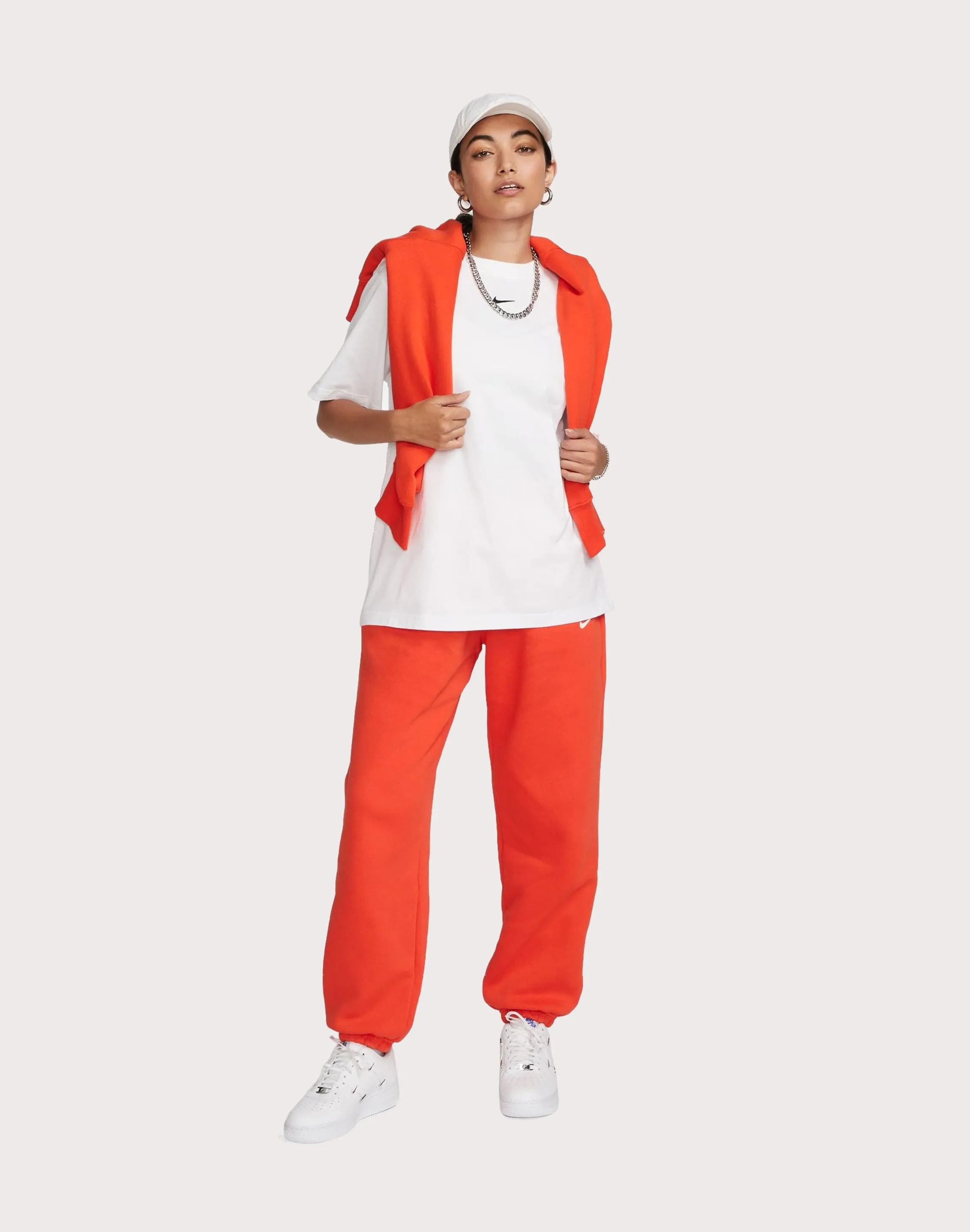 AntiFadeTechnology Strong Denim Nike Sportswear Essential Tee